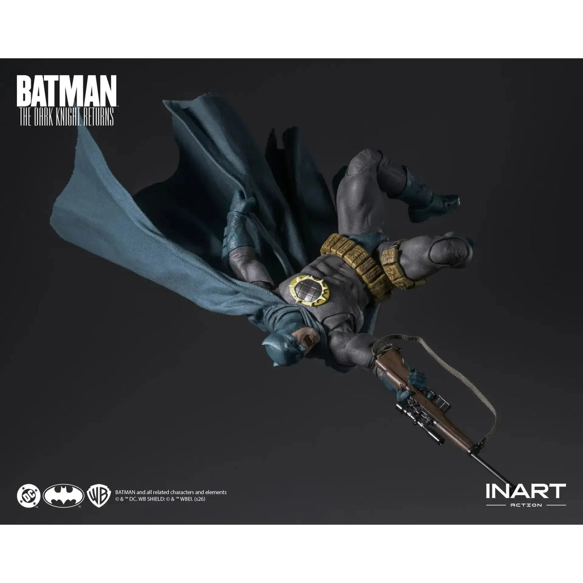 DC Comics: Batman The Dark Knight Returns Blue Suit - 1/12
