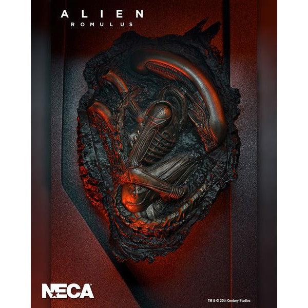 Alien Romulus: Ultimate Scorched Xenomorph-Actionfiguren-NECA-Mighty Underground