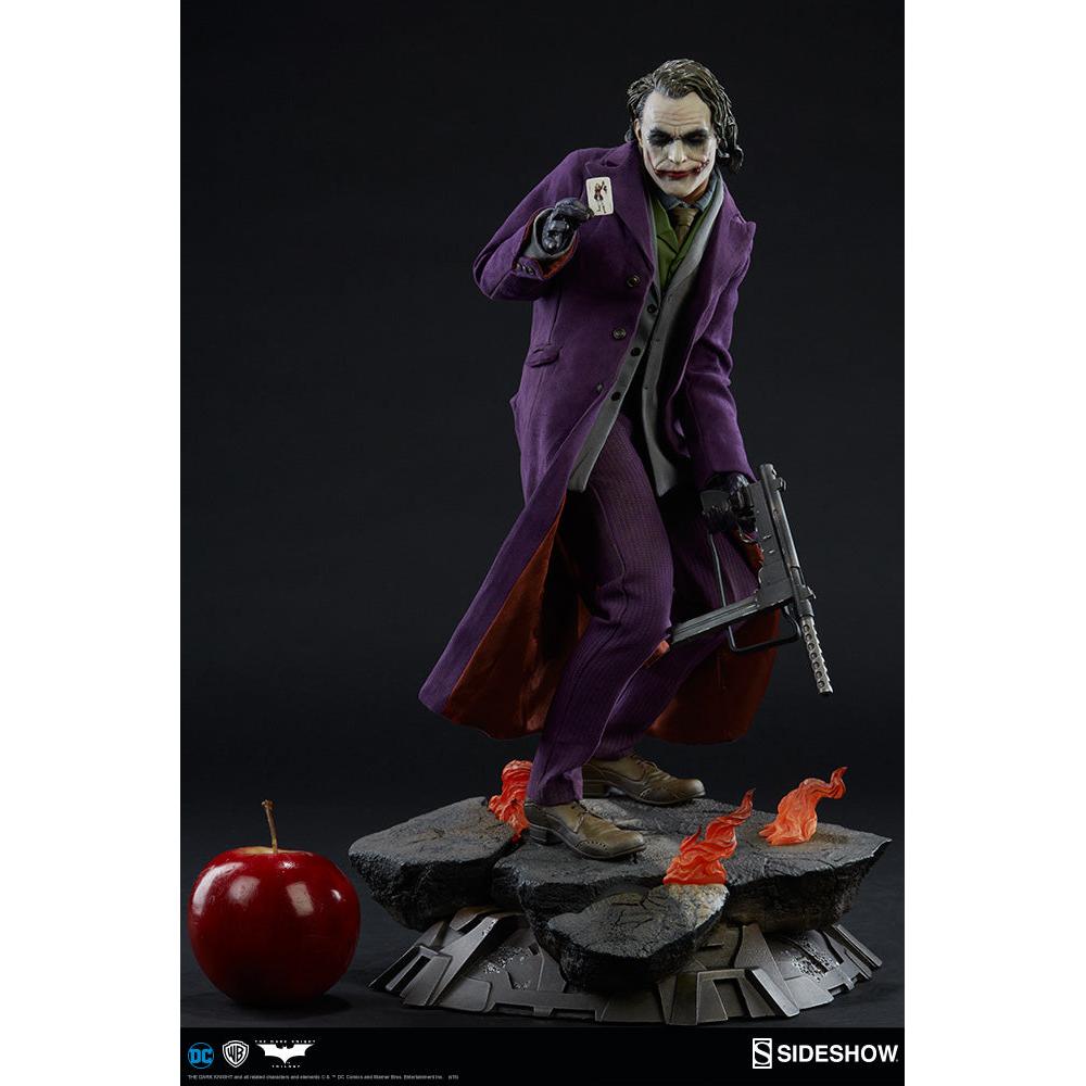 Batman The Dark Knight: The Joker - Premium Format Statue-Statue-Sideshow-Mighty Underground