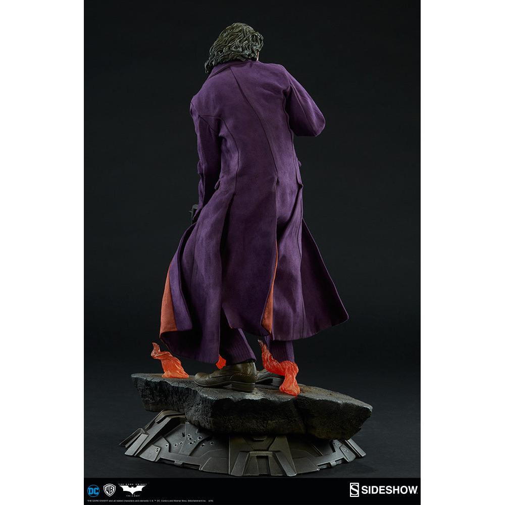 Batman The Dark Knight: The Joker - Premium Format Statue-Statue-Sideshow-Mighty Underground