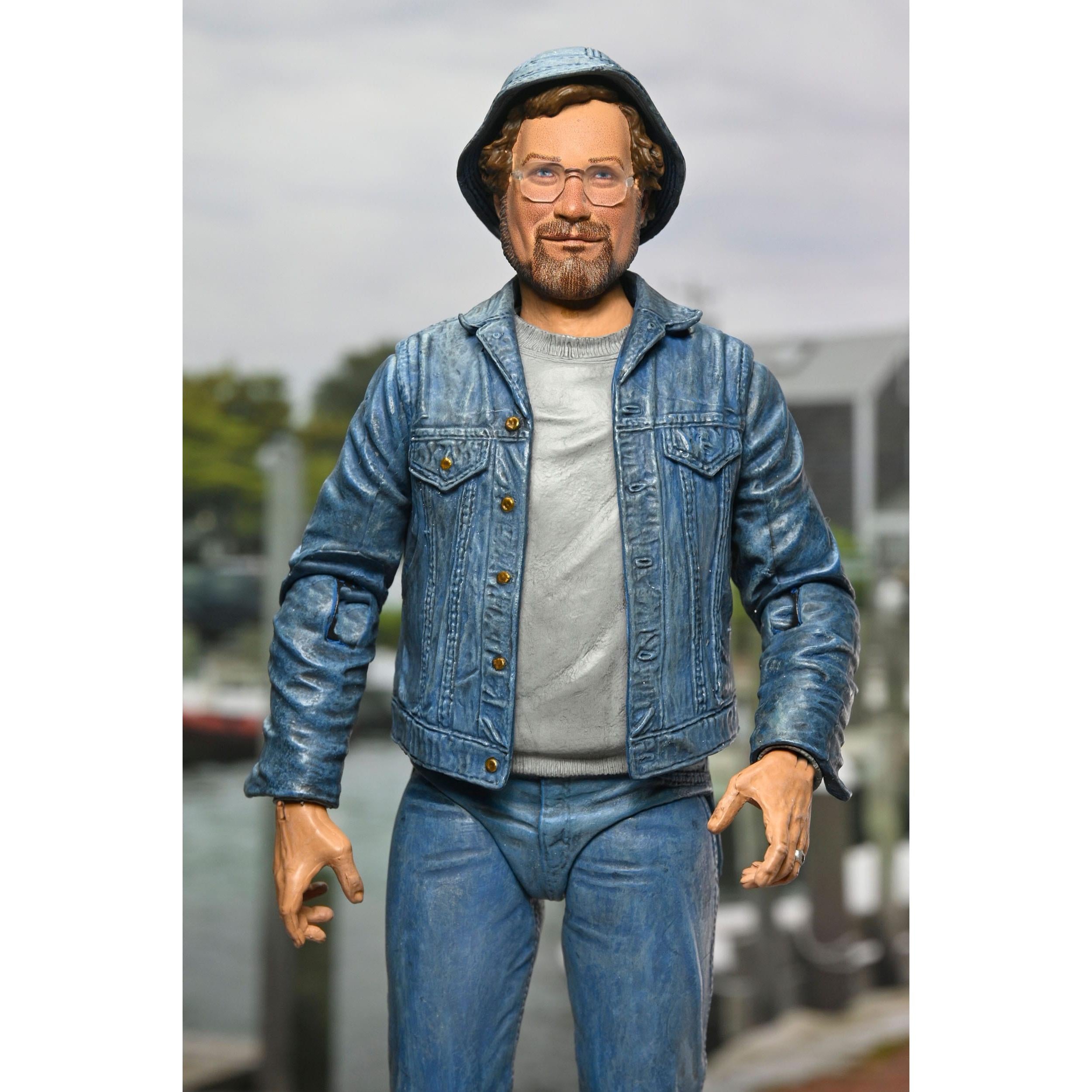 Jaws: Ultimate Hooper (Amity Arrival, 50th Anniversary)-Actionfiguren-NECA-Mighty Underground
