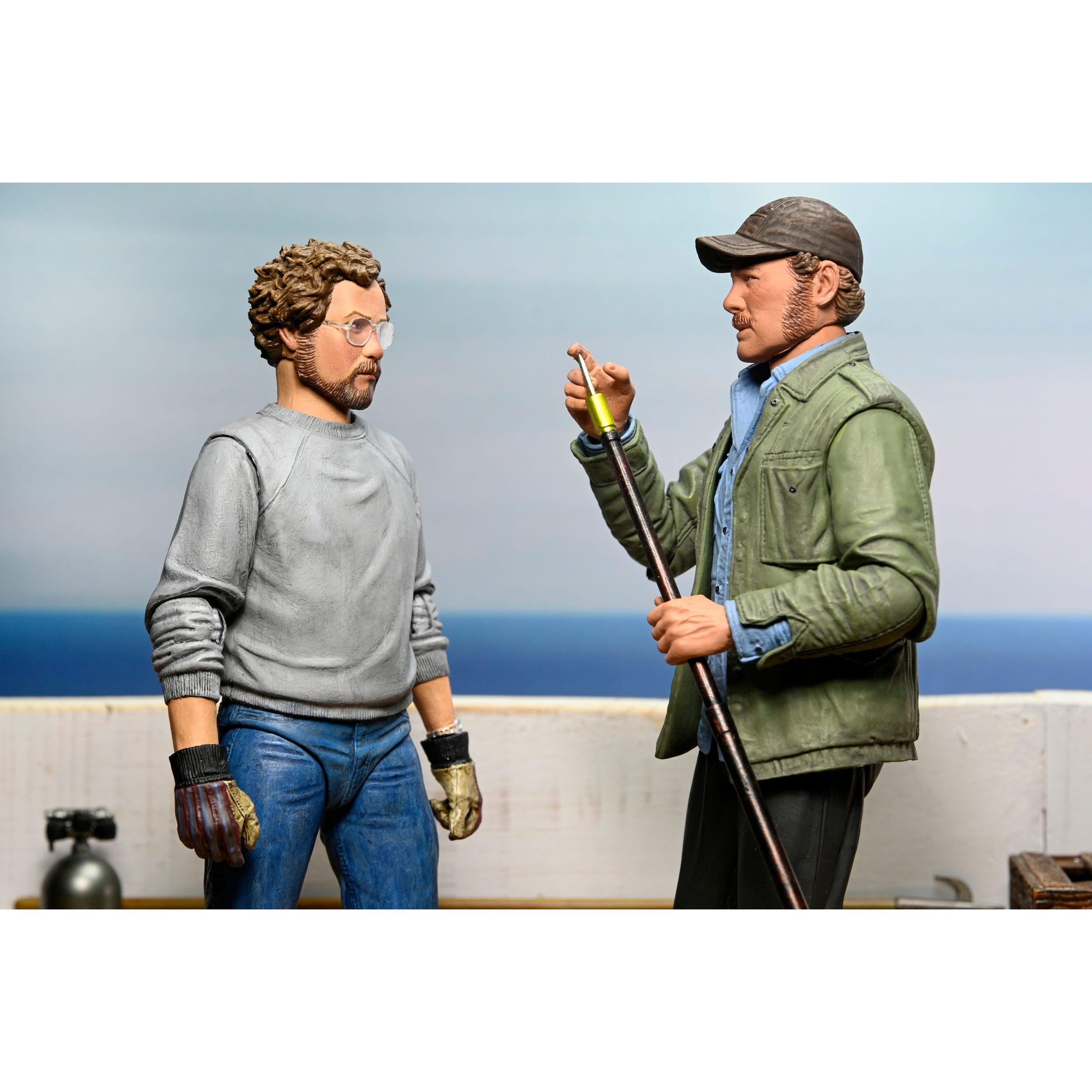 Jaws: Ultimate Hooper (Amity Arrival, 50th Anniversary)-Actionfiguren-NECA-Mighty Underground