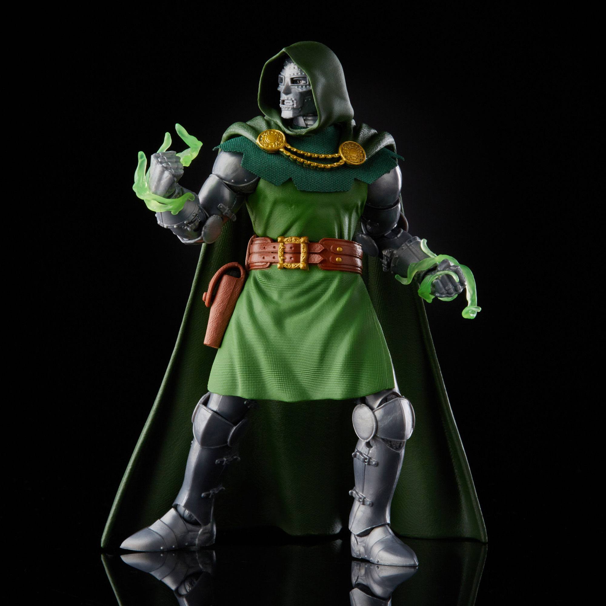 Marvel Legends: Dr. Doom (Fantastic Four Retro Collection)-Actionfiguren-Hasbro-Mighty Underground