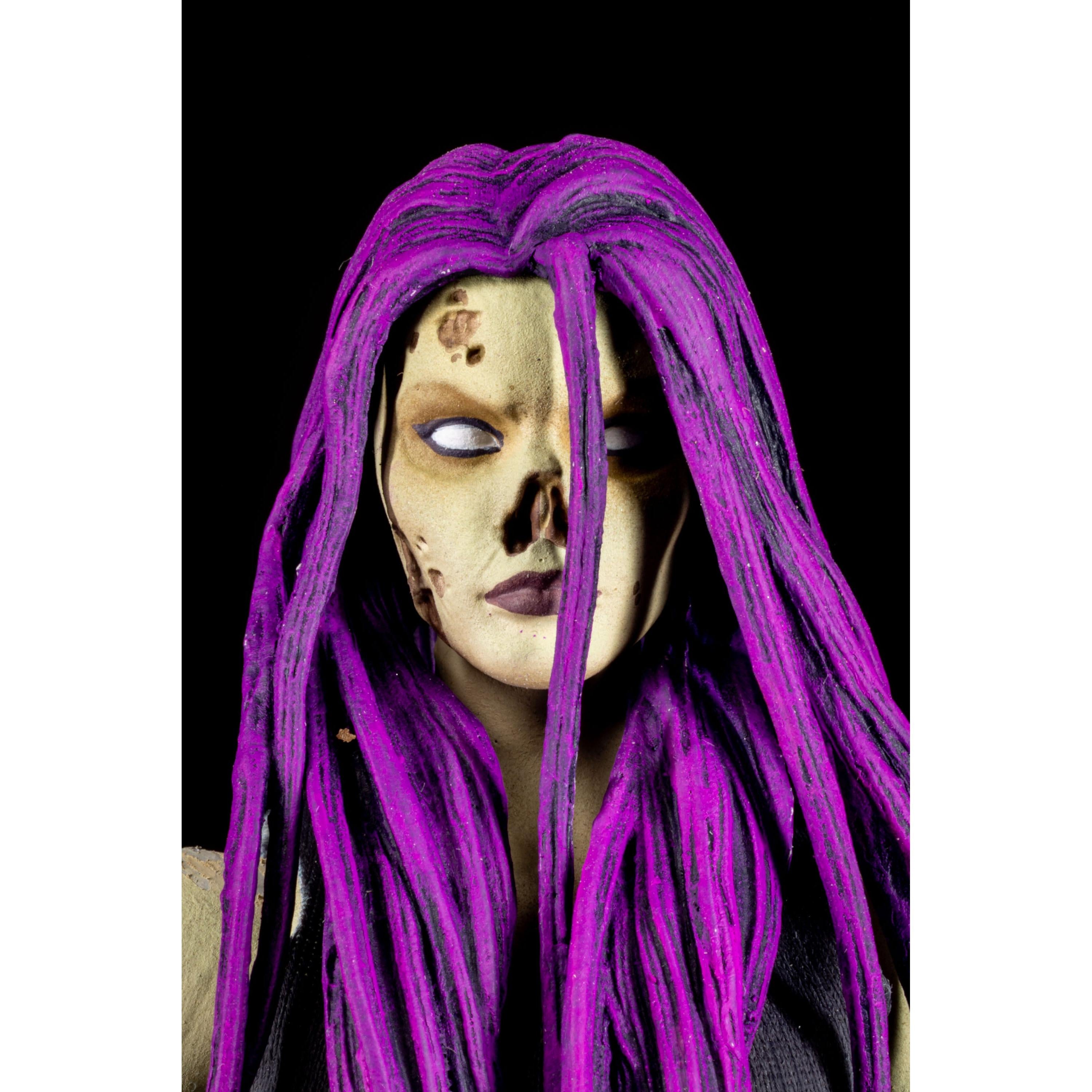 Mythic Legions Graveyard Zombies: Rocker Zombie (Female)-Actionfiguren-Four Horsemen Toy Design-Mighty Underground