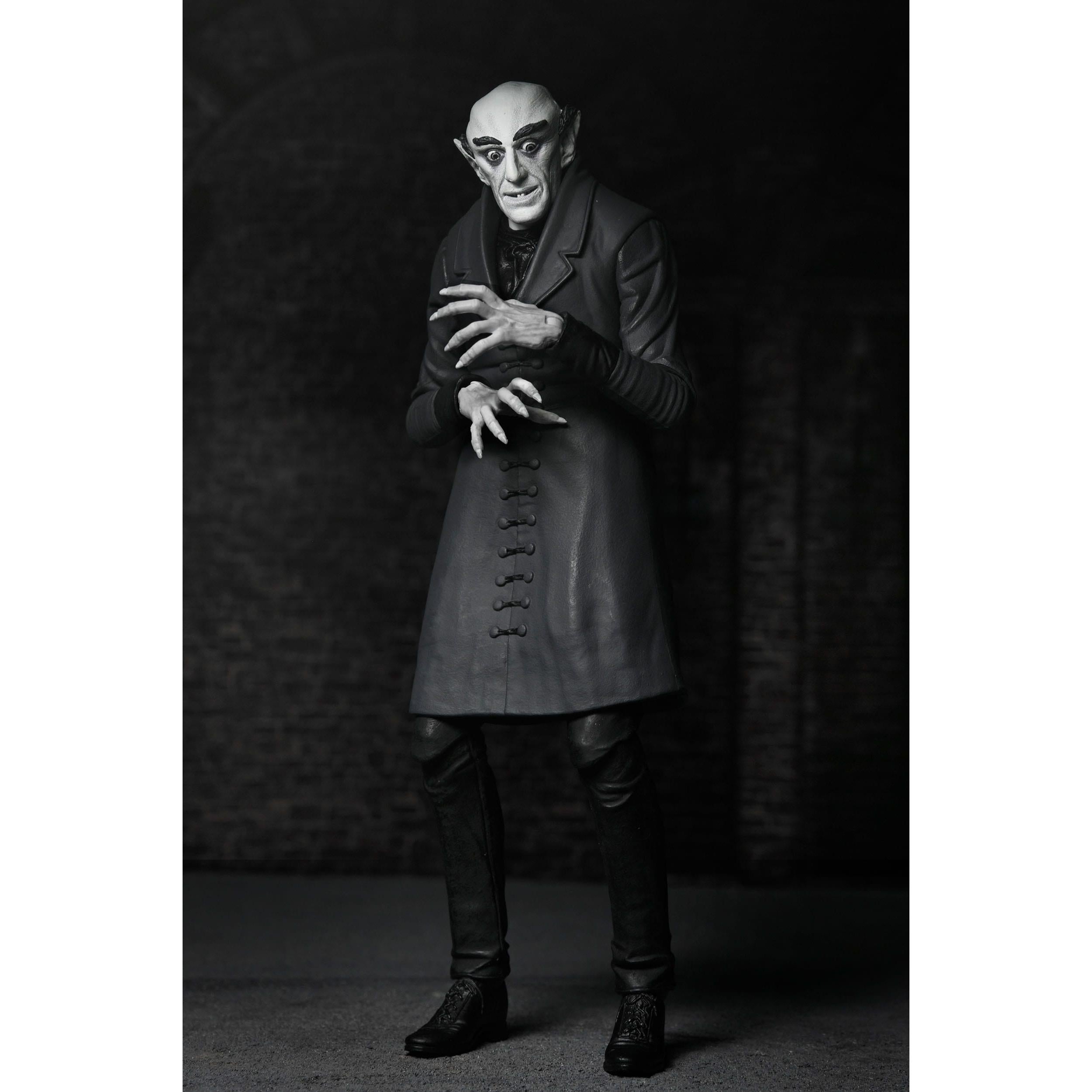 Nosferatu (1922): Ultimate Count Orlok (B&W)-Actionfiguren-NECA-Mighty Underground