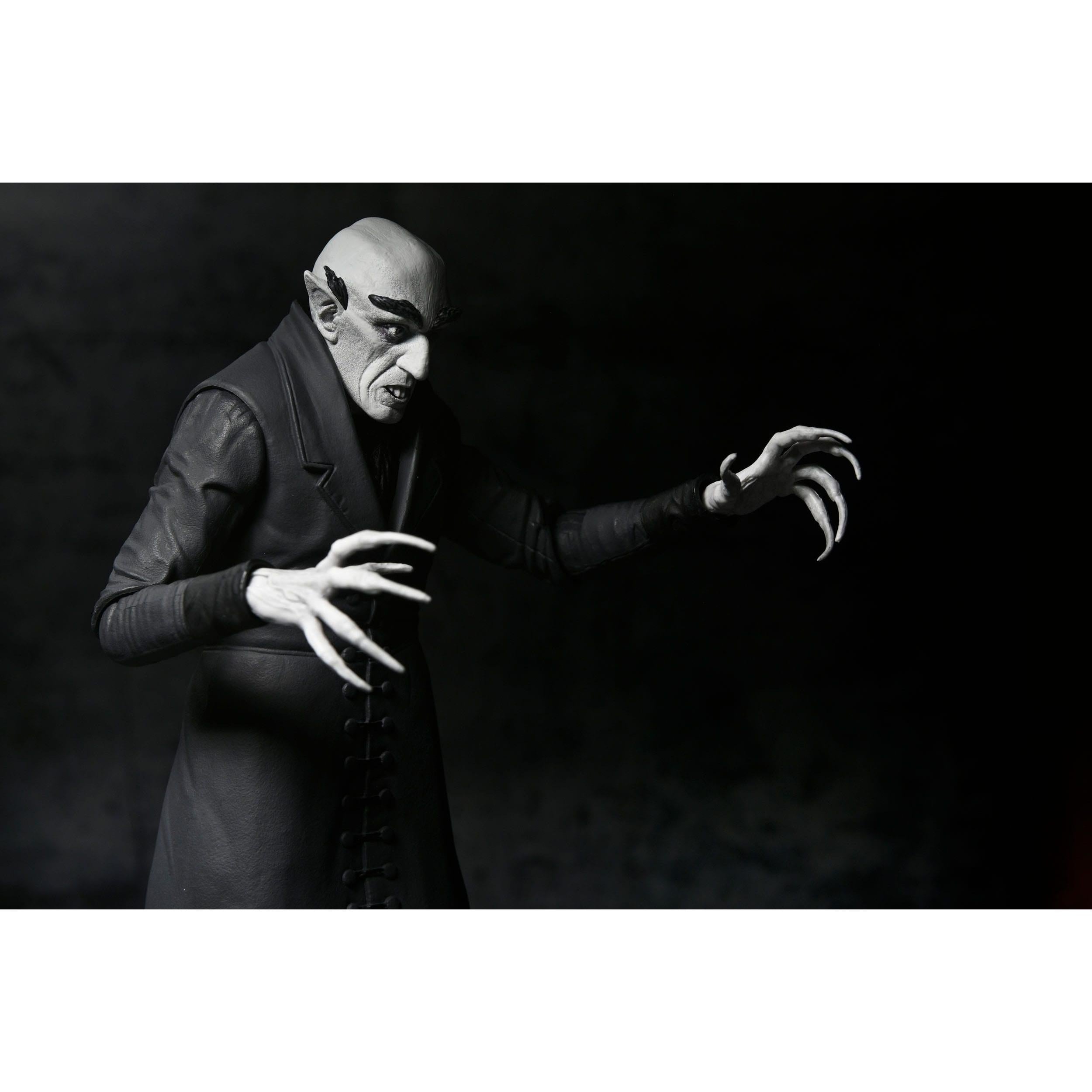 Nosferatu (1922): Ultimate Count Orlok (B&W)-Actionfiguren-NECA-Mighty Underground