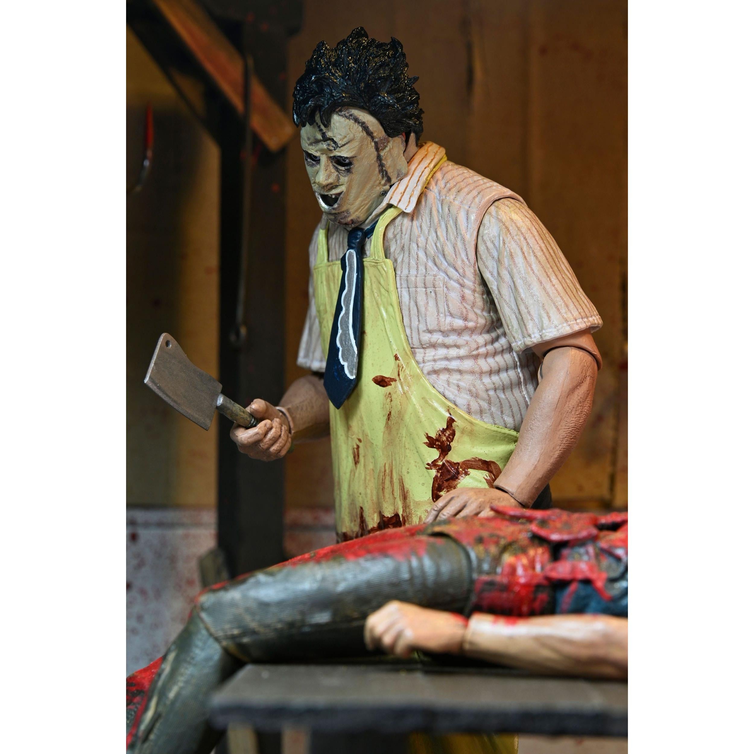 Texas Chainsaw Massacre: Ultimate Leatherface (50th Anniversary)-Actionfiguren-NECA-Mighty Underground