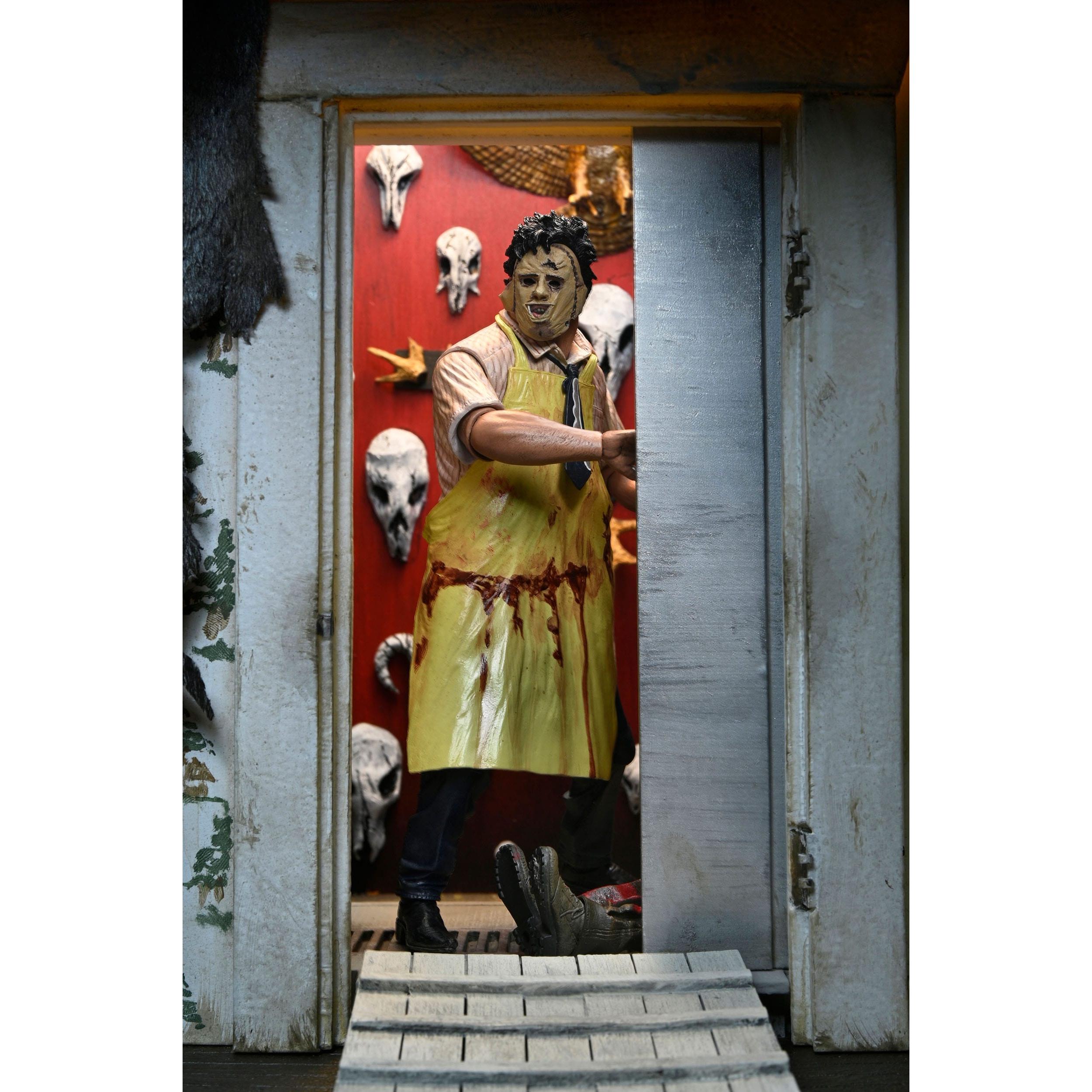 Texas Chainsaw Massacre: Ultimate Leatherface (50th Anniversary)-Actionfiguren-NECA-Mighty Underground