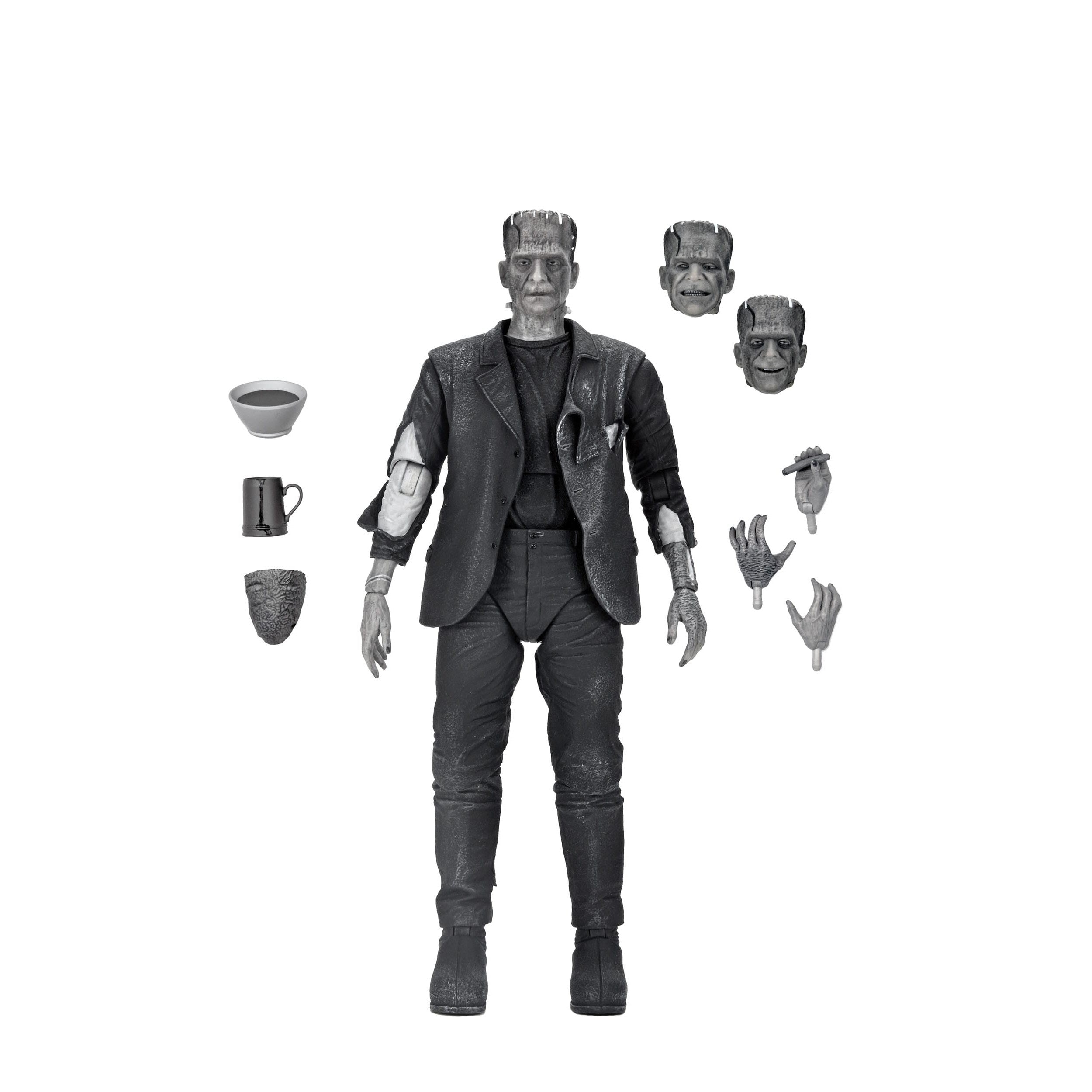 Universal Monsters: Ultimate Frankenstein's Monster (Bride of Frankenstein, B&W)-Actionfiguren-NECA-Mighty Underground