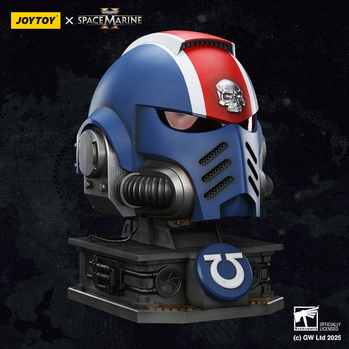Warhammer 40k: Space Marine 2 Ultramarines Lieutenant Titus - Replica Helmet-Actionfiguren-JoyToy-Mighty Underground