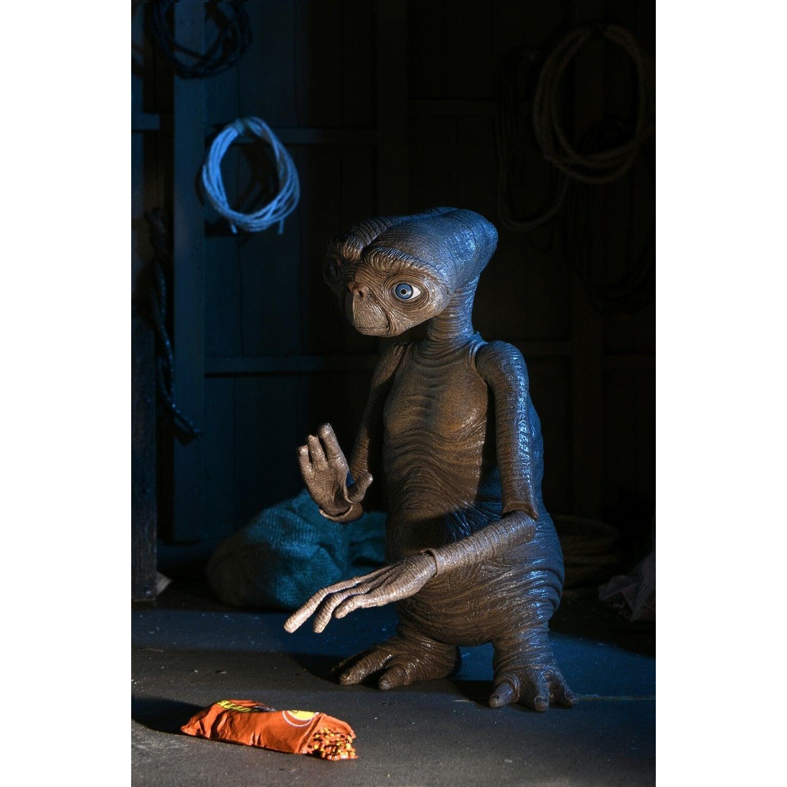 E.T. the Extra-Terrestrial: Ultimate E.T. (40th Anniversary)-Actionfiguren-NECA-Mighty Underground