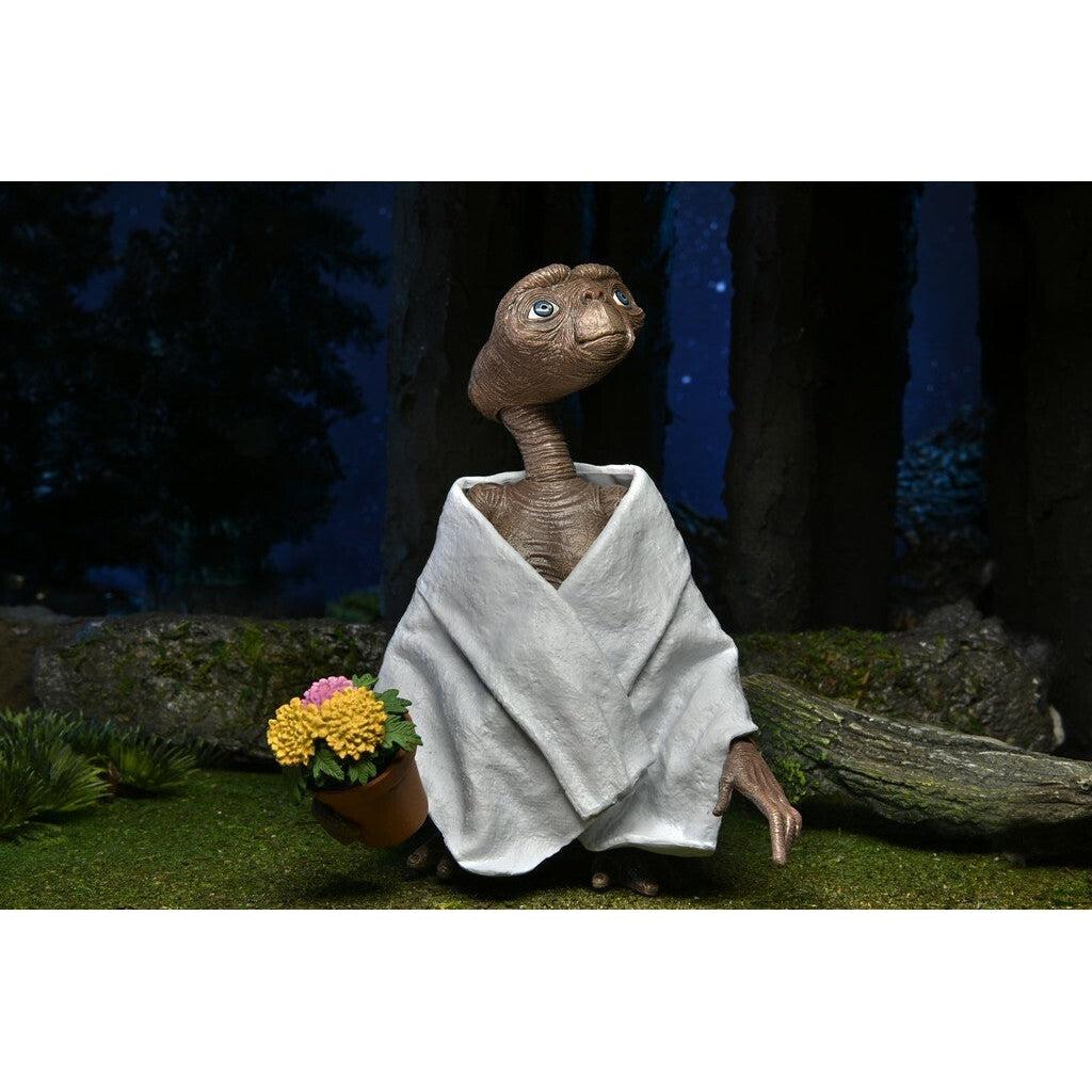 E.T. the Extra-Terrestrial: Ultimate E.T. (40th Anniversary)-Actionfiguren-NECA-Mighty Underground