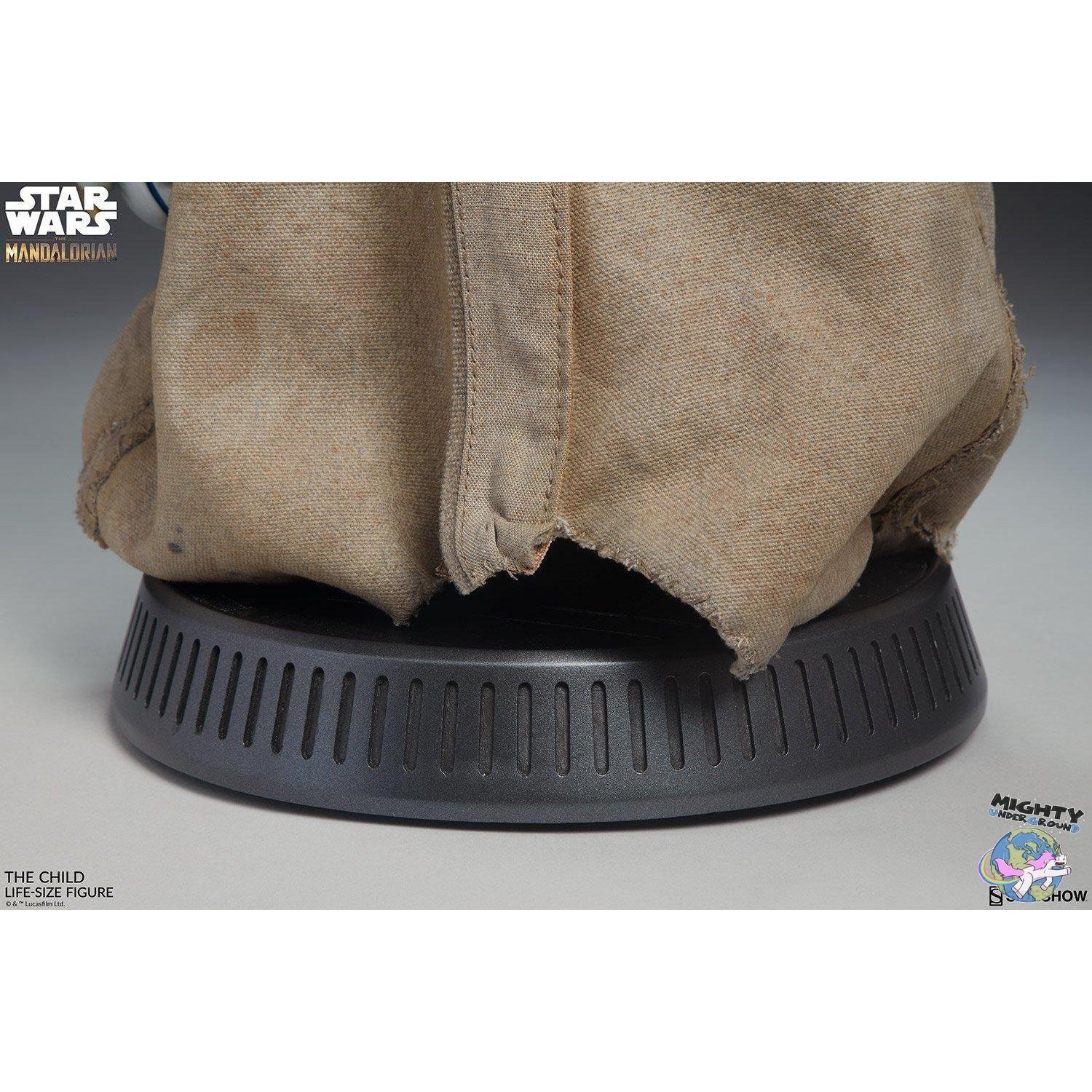 Star Wars: The Mandalorian - The Child Life Sized Statue-Statue-Sideshow-mighty-underground