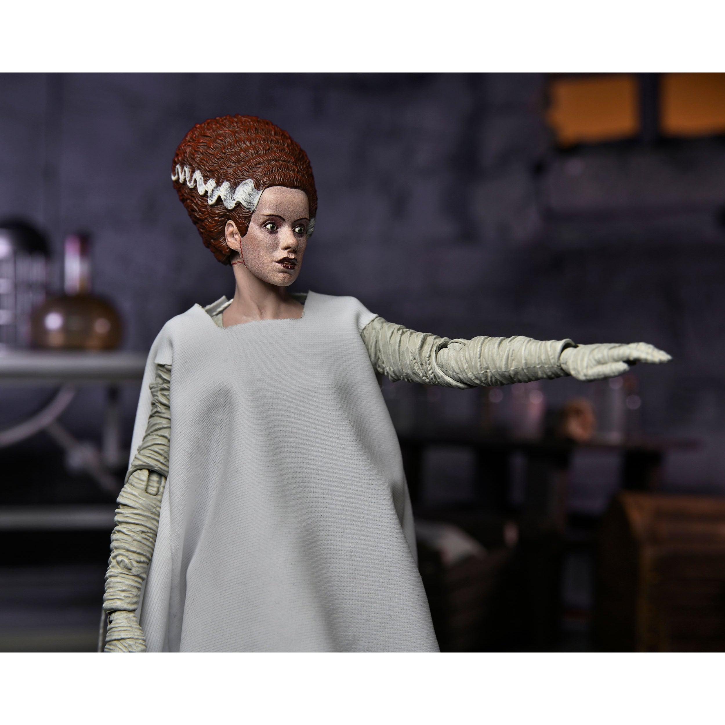 Universal Monsters: Ultimate Bride of Frankenstein (Color)-Actionfiguren-NECA-Mighty Underground