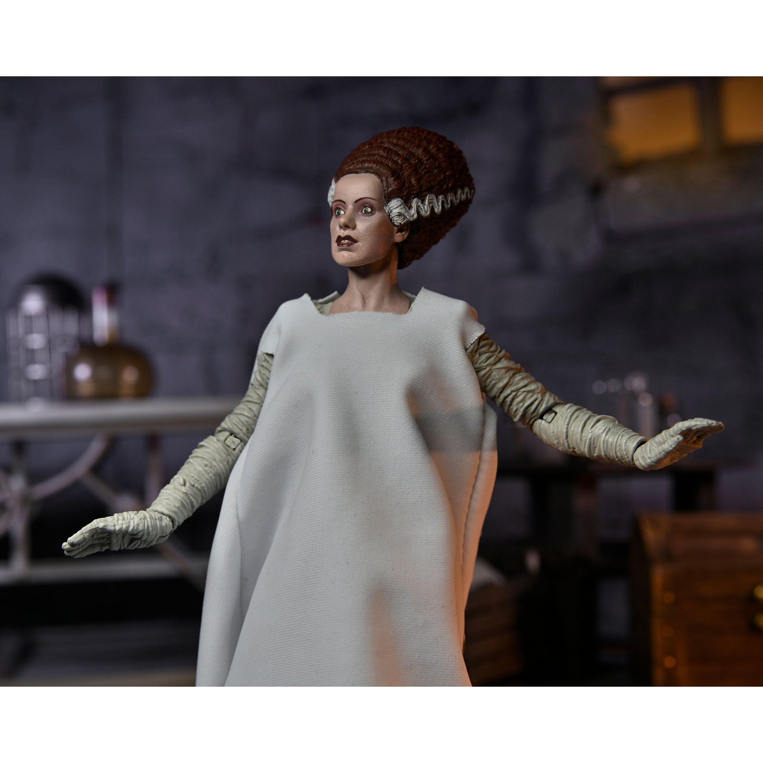 Universal Monsters: Ultimate Bride of Frankenstein (Color)-Actionfiguren-NECA-Mighty Underground