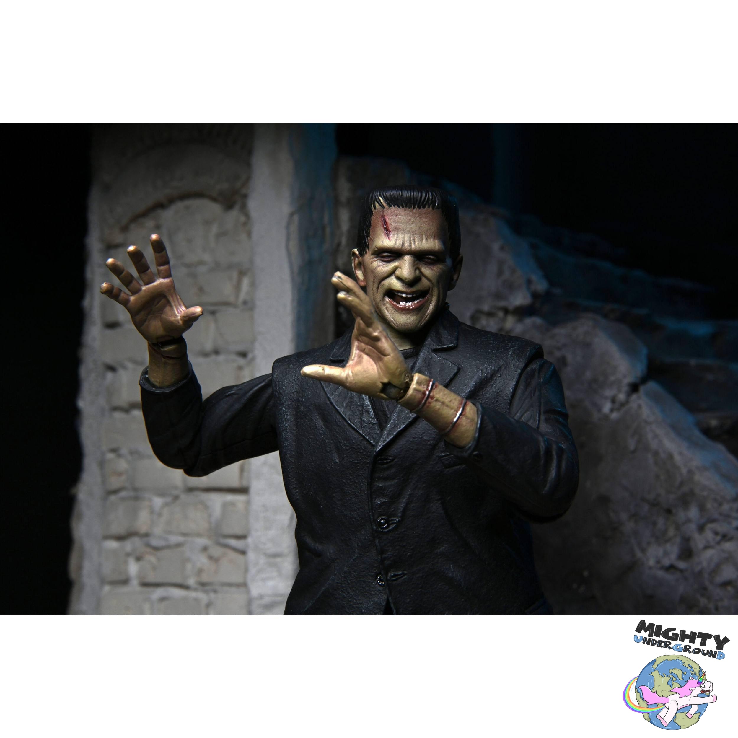 Universal Monsters: Ultimate Frankenstein's Monster (Color)-Actionfiguren-NECA-Mighty Underground