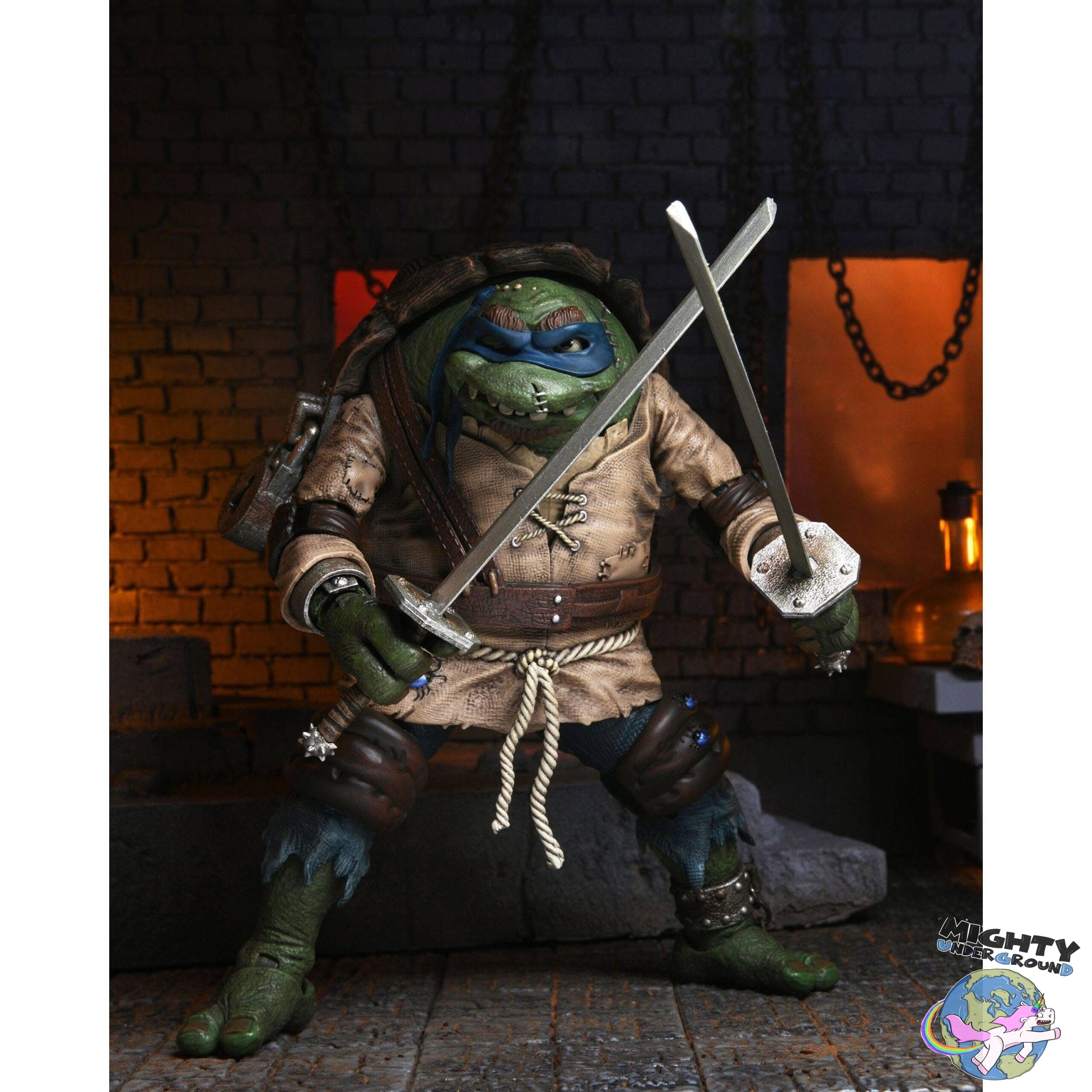 Universal Monsters x TMNT: Ultimate Leonardo as Ygor the Hunchback-Actionfiguren-NECA-Mighty Underground
