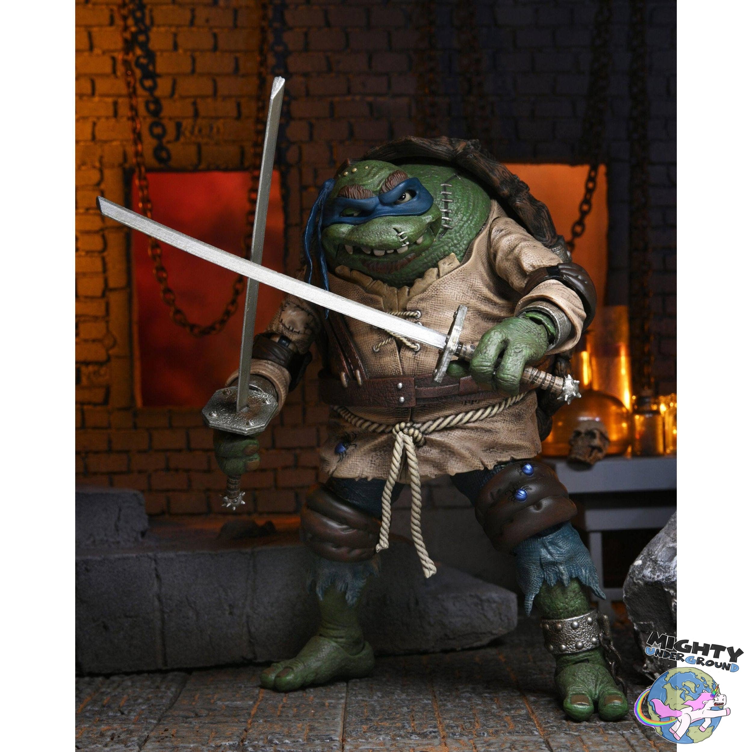 Universal Monsters x TMNT: Ultimate Leonardo as Ygor the Hunchback-Actionfiguren-NECA-Mighty Underground