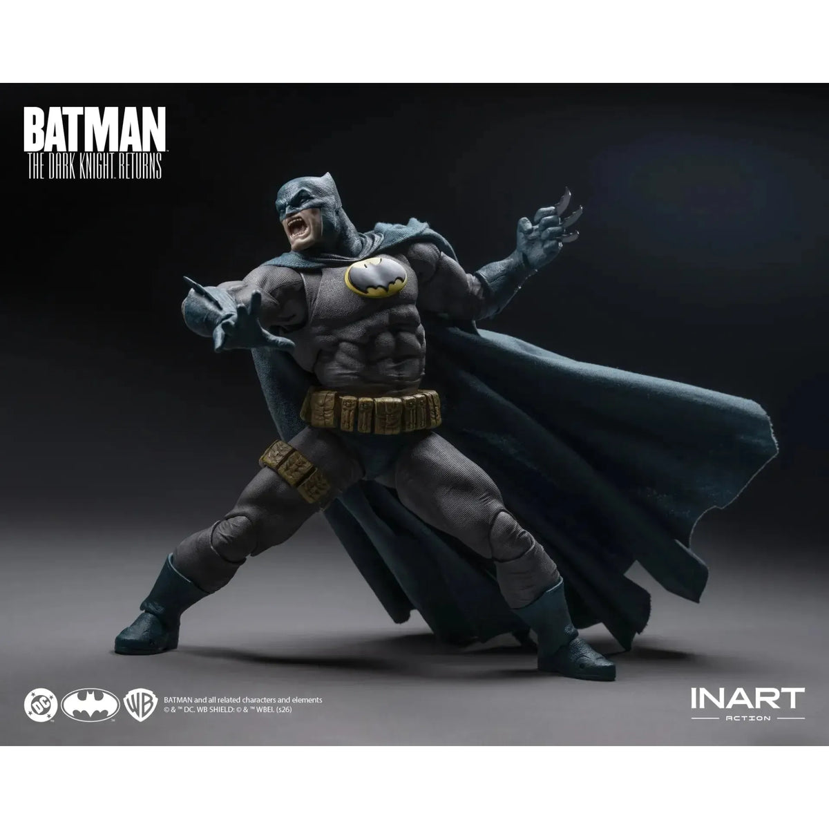 DC Comics: Batman The Dark Knight Returns Blue Suit - 1/12
