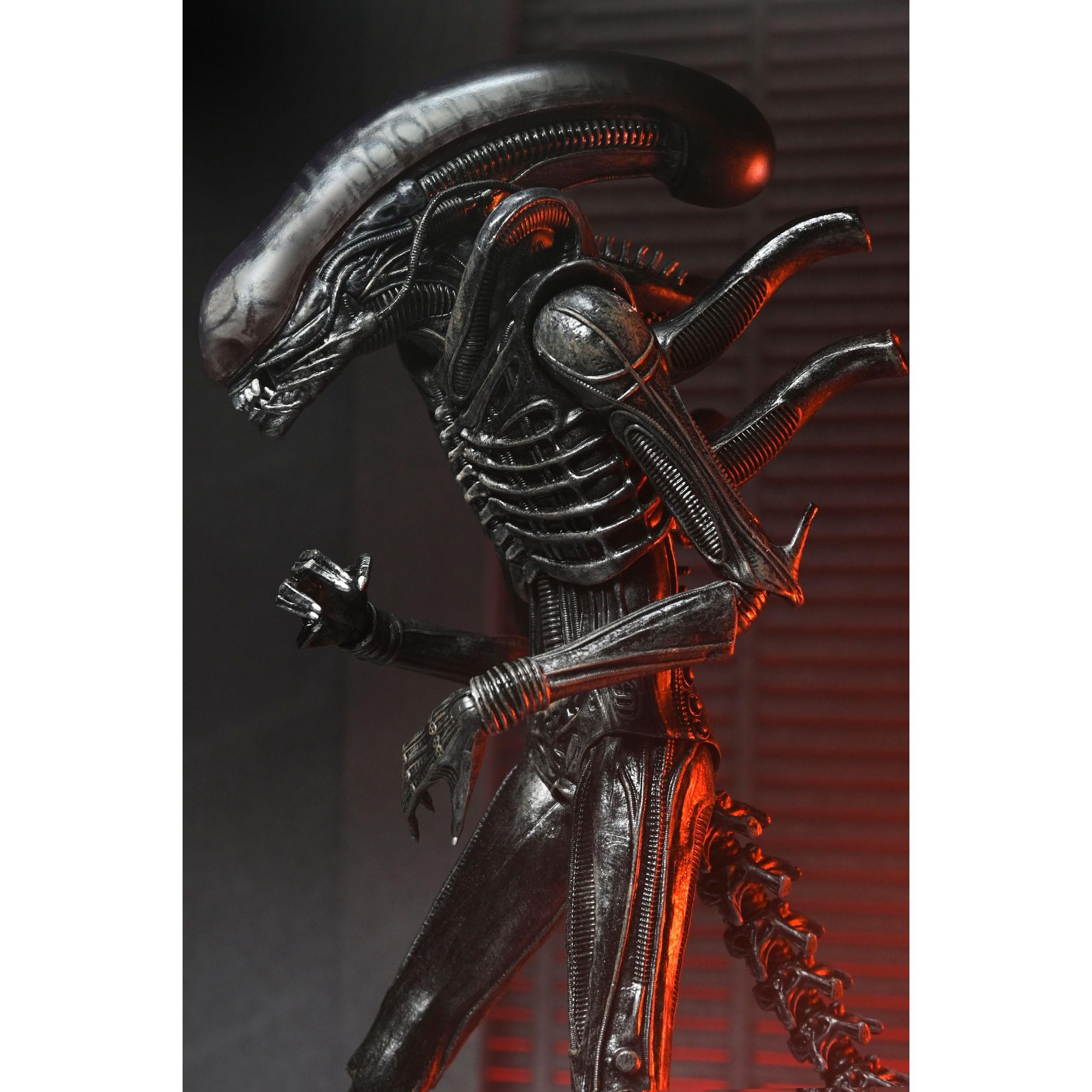 Alien Romulus: Ultimate Xenomorph XX121-Actionfiguren-NECA-Mighty Underground