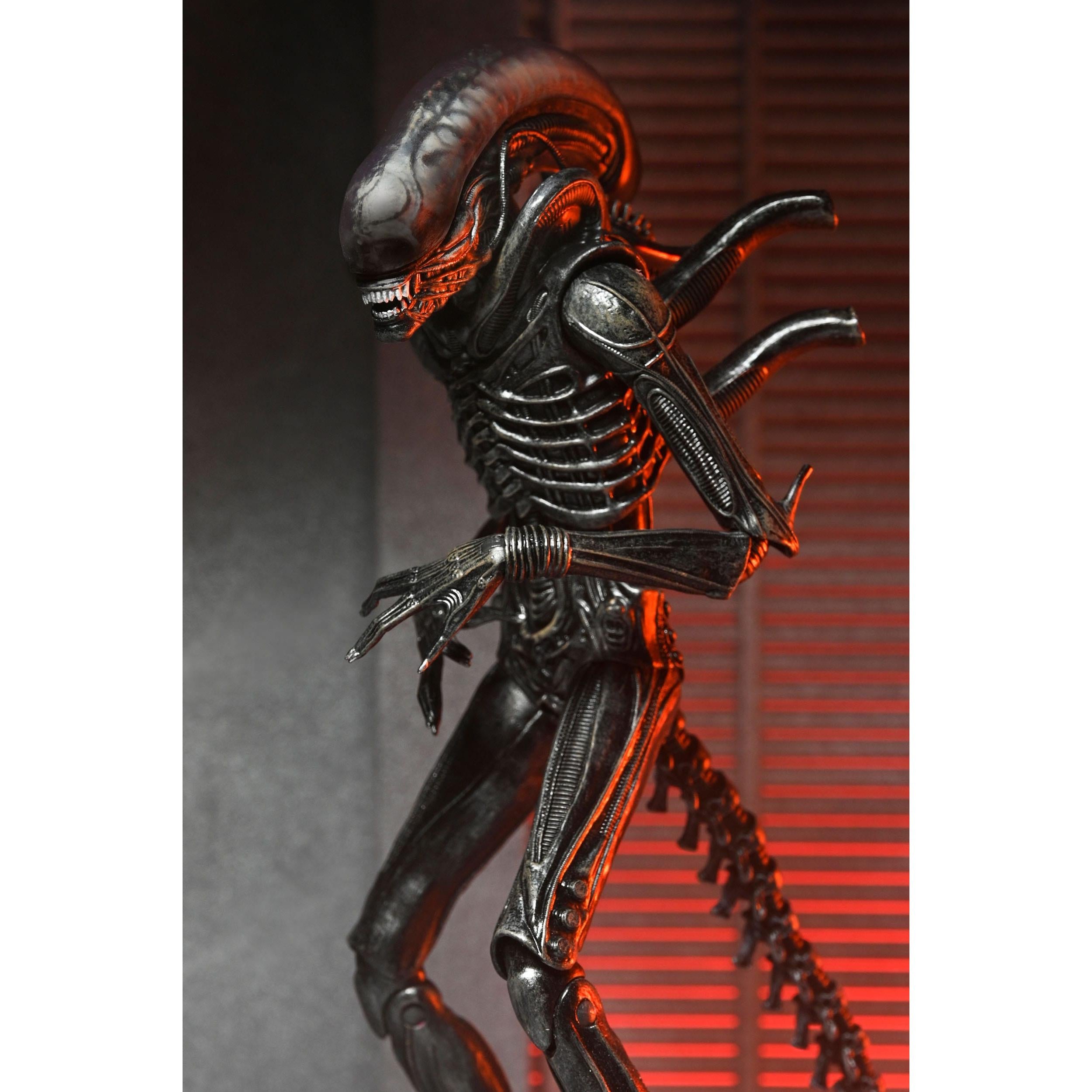 Alien Romulus: Ultimate Xenomorph XX121-Actionfiguren-NECA-Mighty Underground