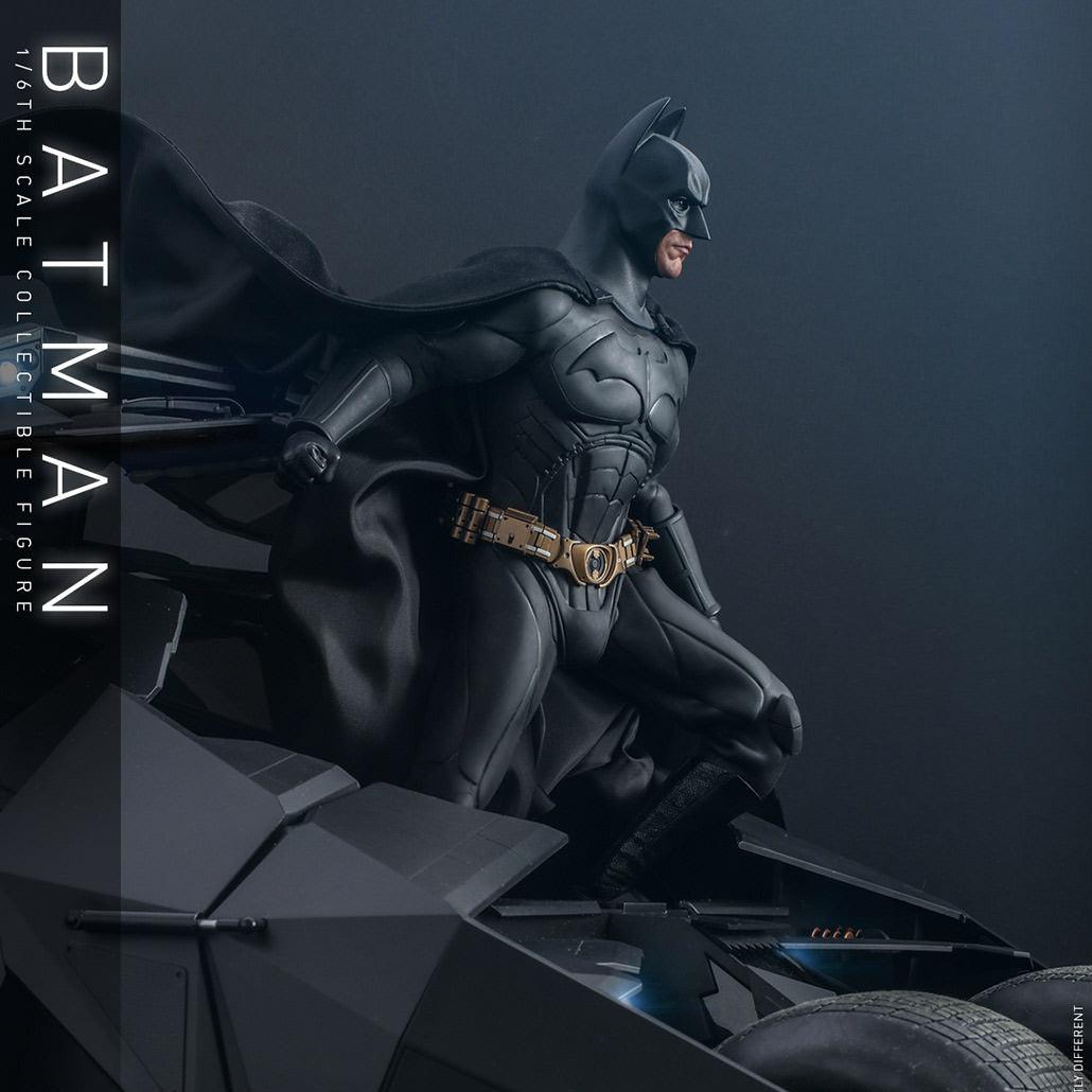 DC Comics: Batman Begins - Batman Exclusive 1/6-Actionfiguren-Hot Toys-Mighty Underground