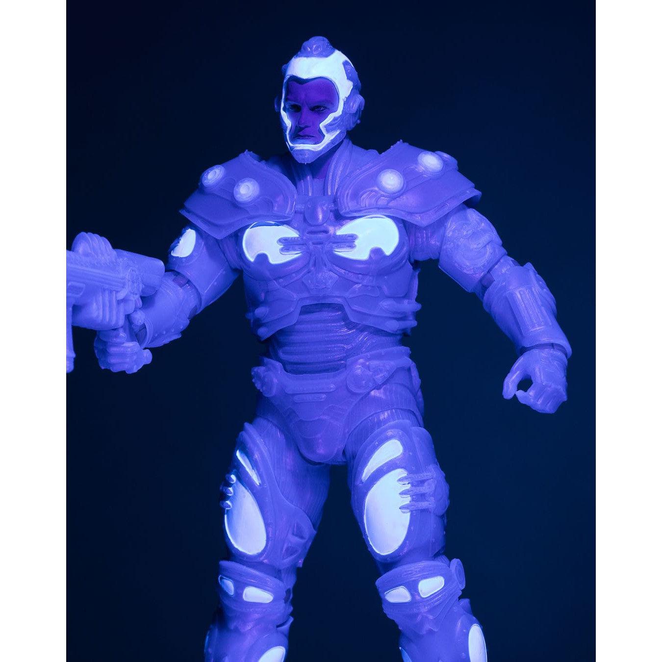 DC Multiverse: Batman & Robin: Mr. Freeze (Black Light Edition)-Actionfiguren-McFarlane Toys-Mighty Underground