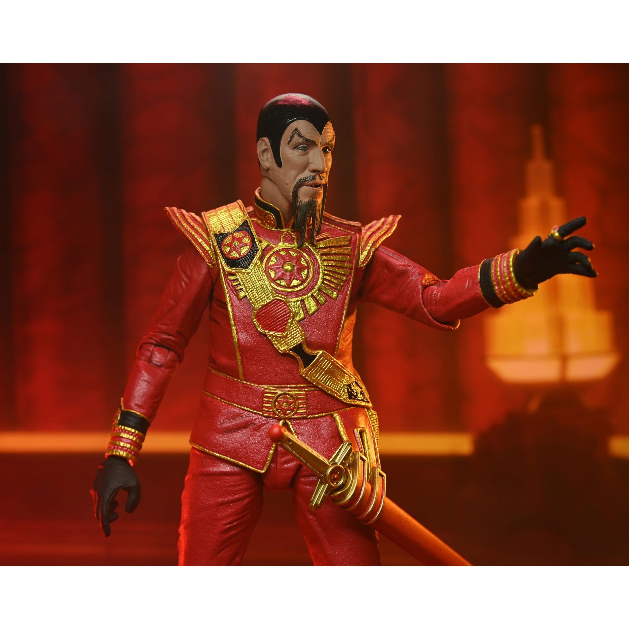 Flash Gordon (1980): Ultimate Ming (Red Military Outfit)-Actionfiguren-NECA-Mighty Underground