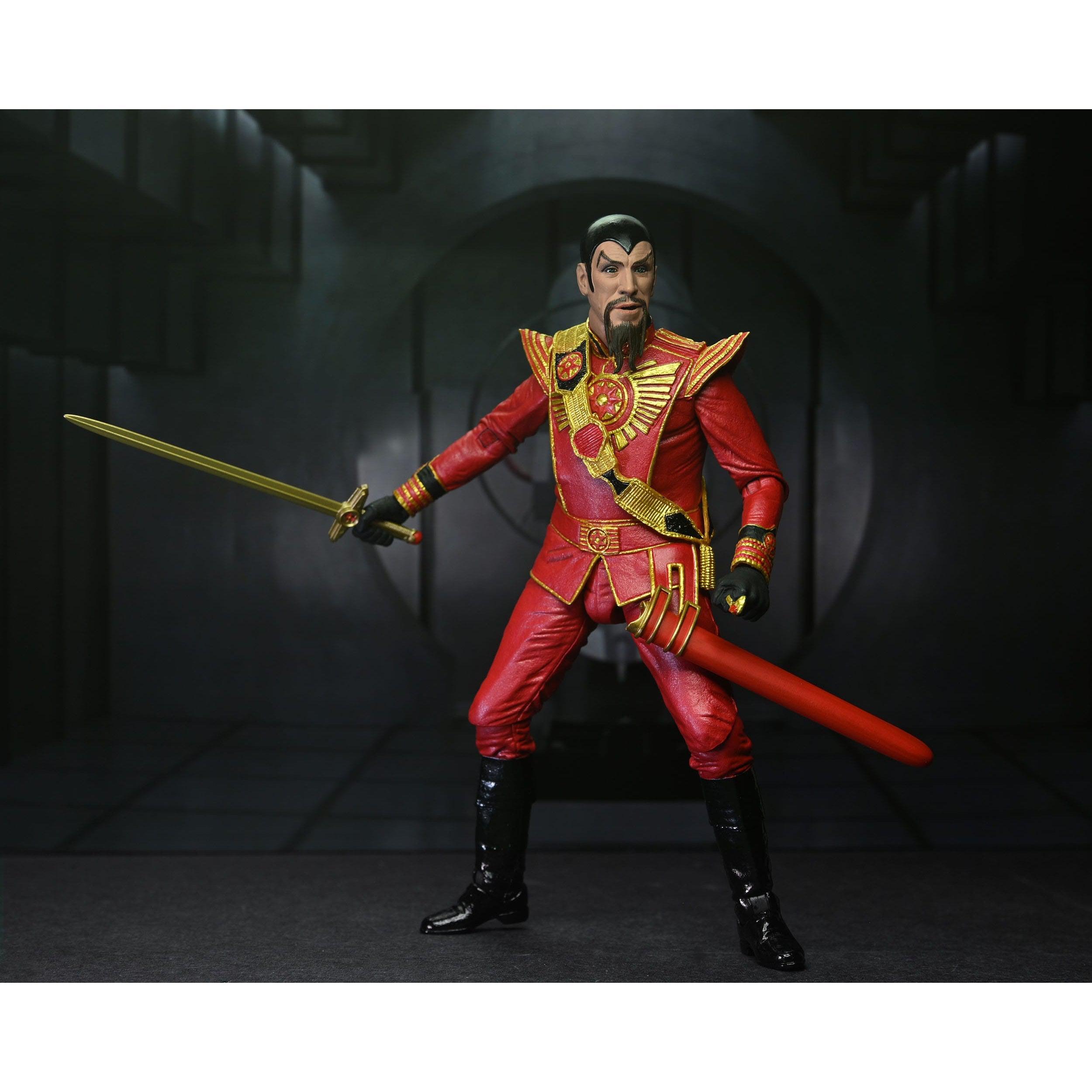 Flash Gordon (1980): Ultimate Ming (Red Military Outfit)-Actionfiguren-NECA-Mighty Underground