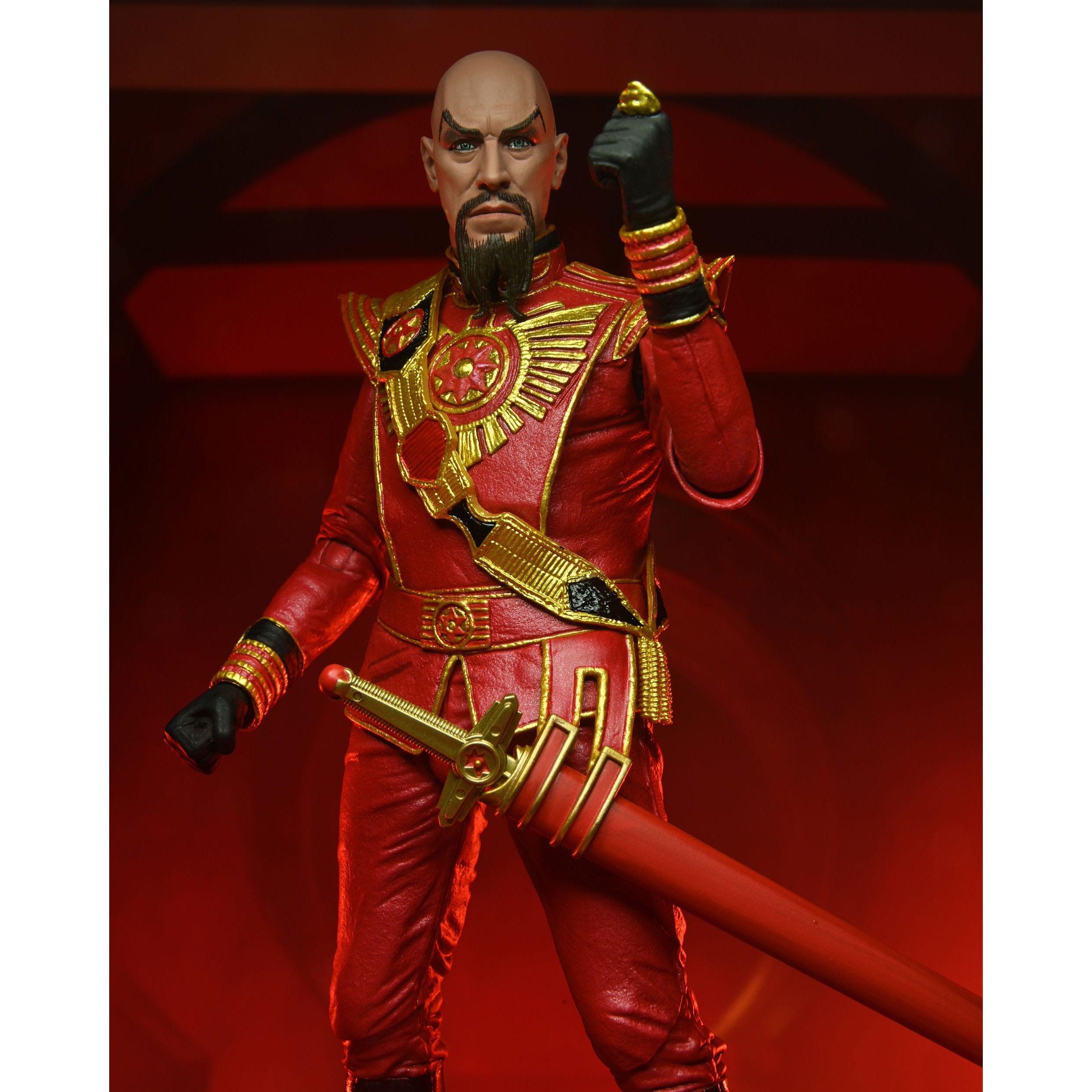 Flash Gordon (1980): Ultimate Ming (Red Military Outfit)-Actionfiguren-NECA-Mighty Underground