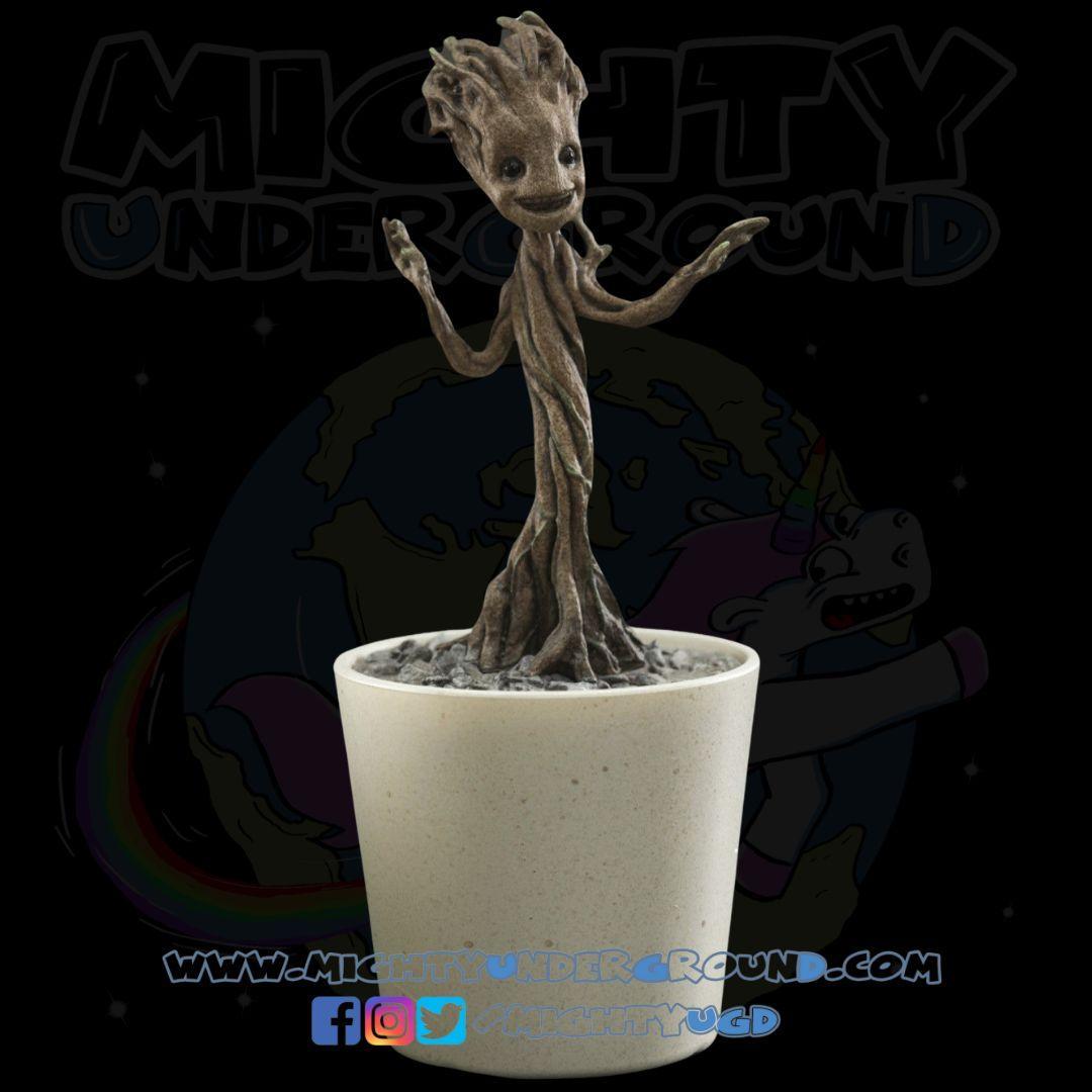 Marvel Guardians of the Galaxy: Little Groot - 1/4 Statue-Statue-Sideshow-Mighty Underground