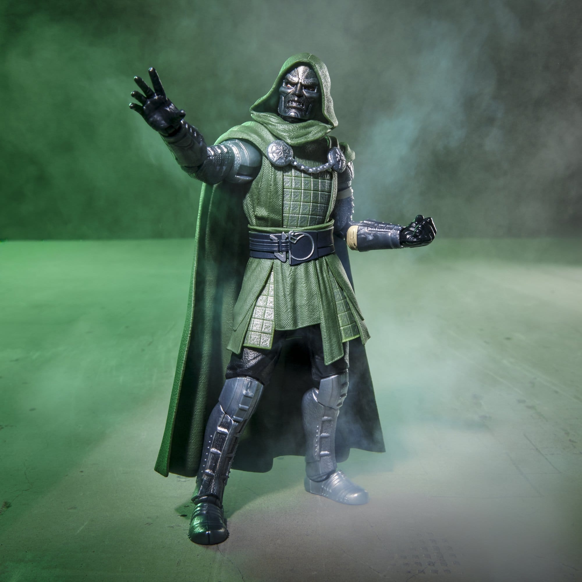 Marvel Legends: Doctor Doom (Avengers: Doomsday)-Actionfiguren-Hasbro-Mighty Underground