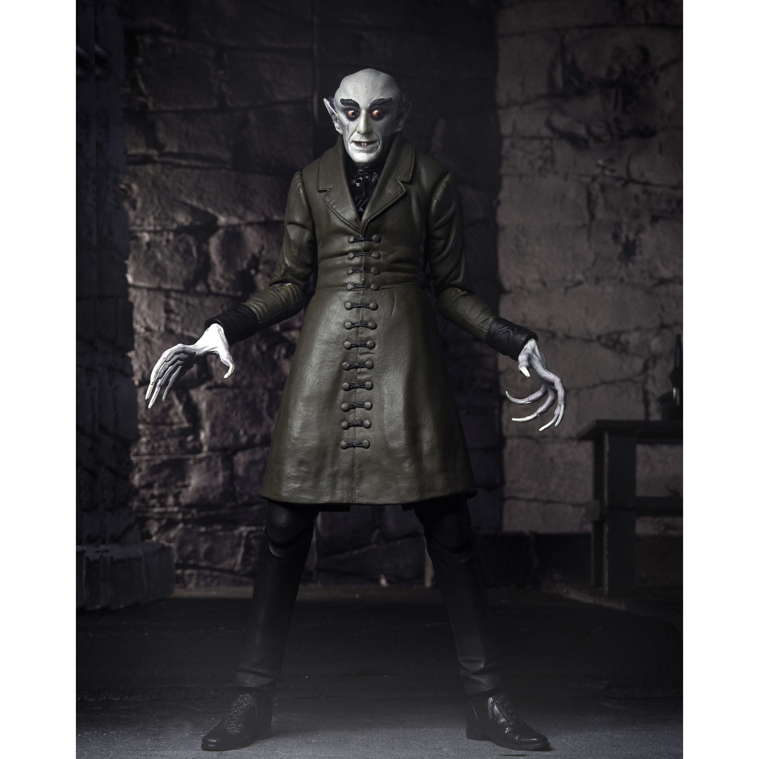 Nosferatu: Ultimate Count Orlok-Actionfiguren-NECA-Mighty Underground