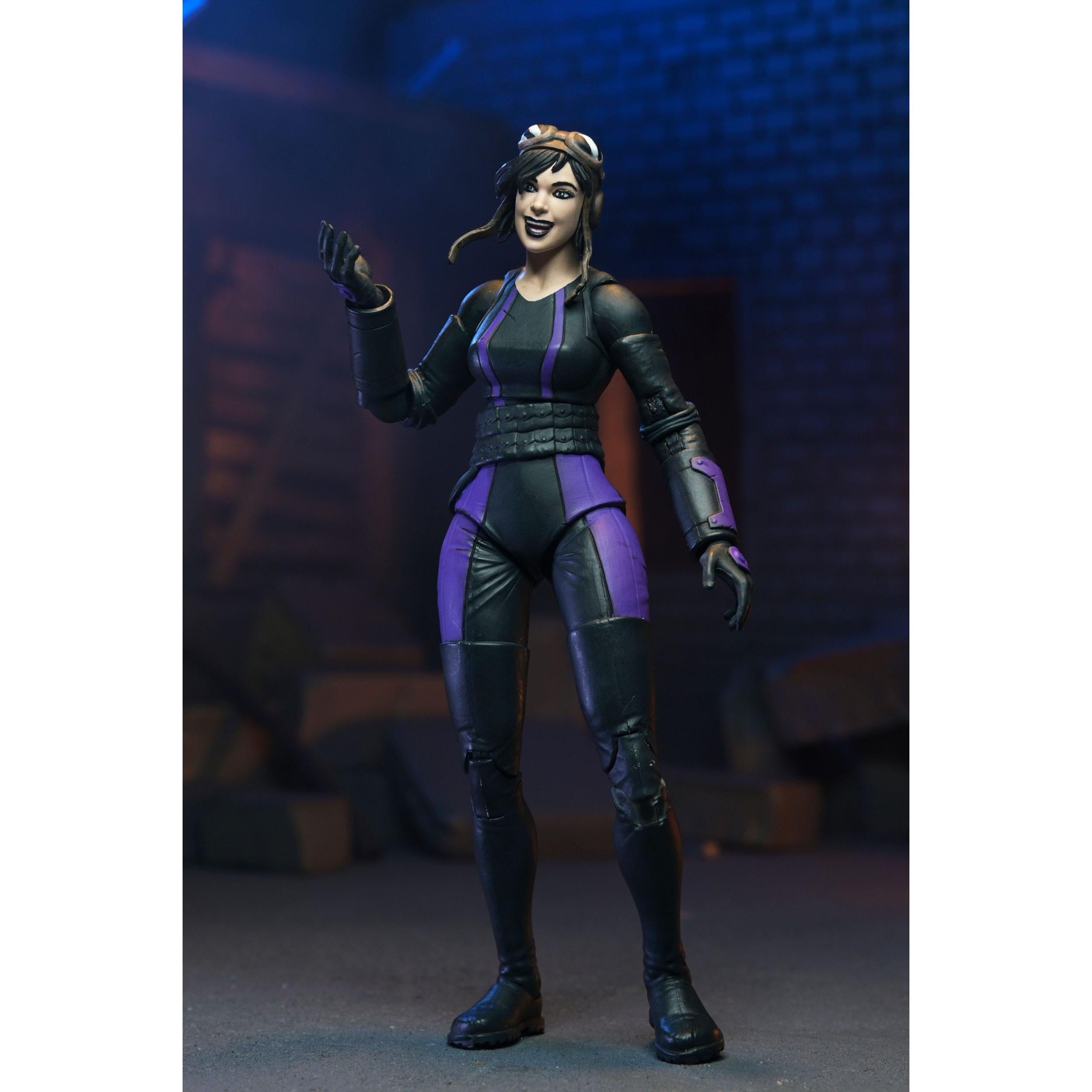 TMNT: Casey Marie with Motorcycle (The Last Ronin)-Actionfiguren-NECA-Mighty Underground