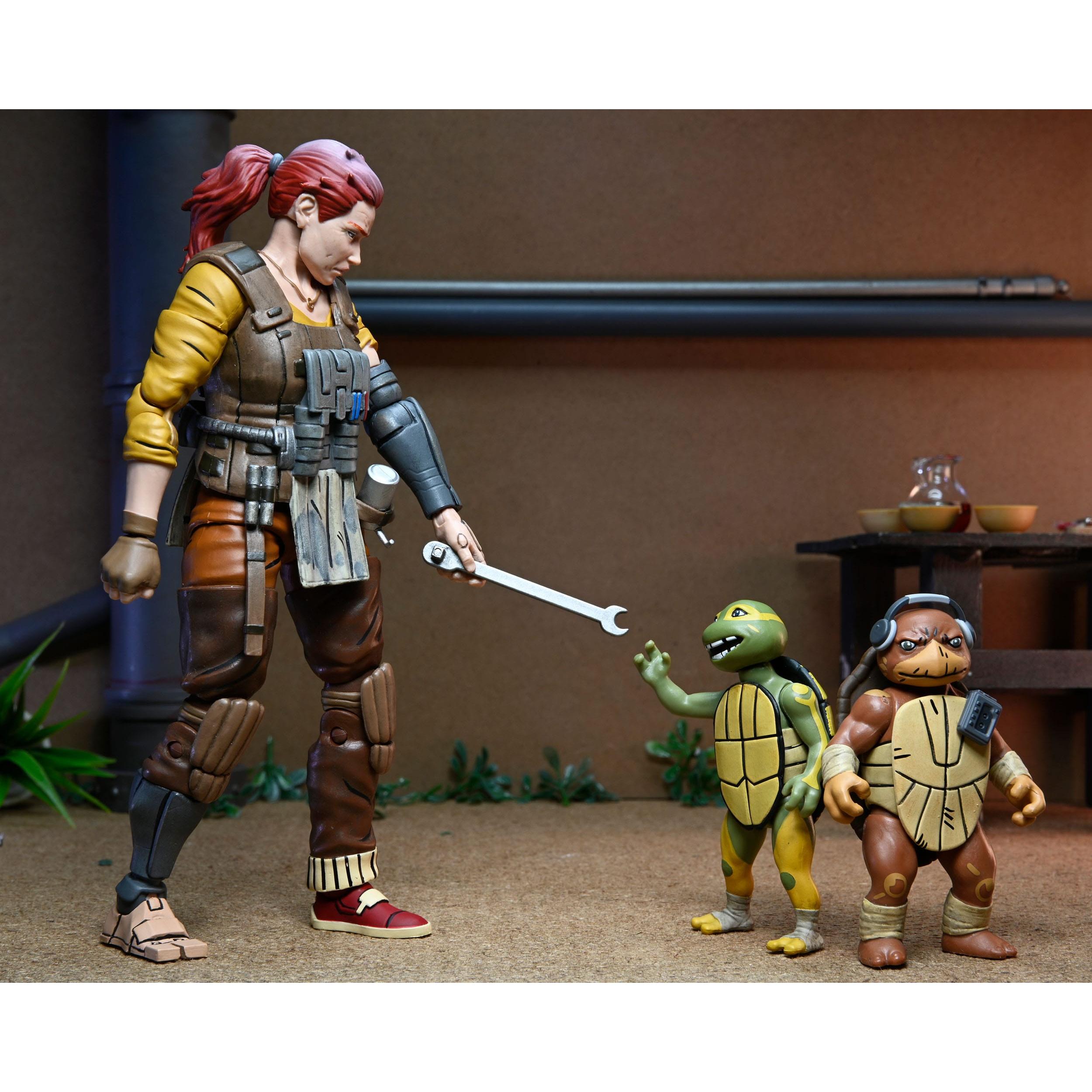 TMNT: Grammy April with Baby Yi & Moja (The Last Ronin)-Actionfiguren-NECA-Mighty Underground