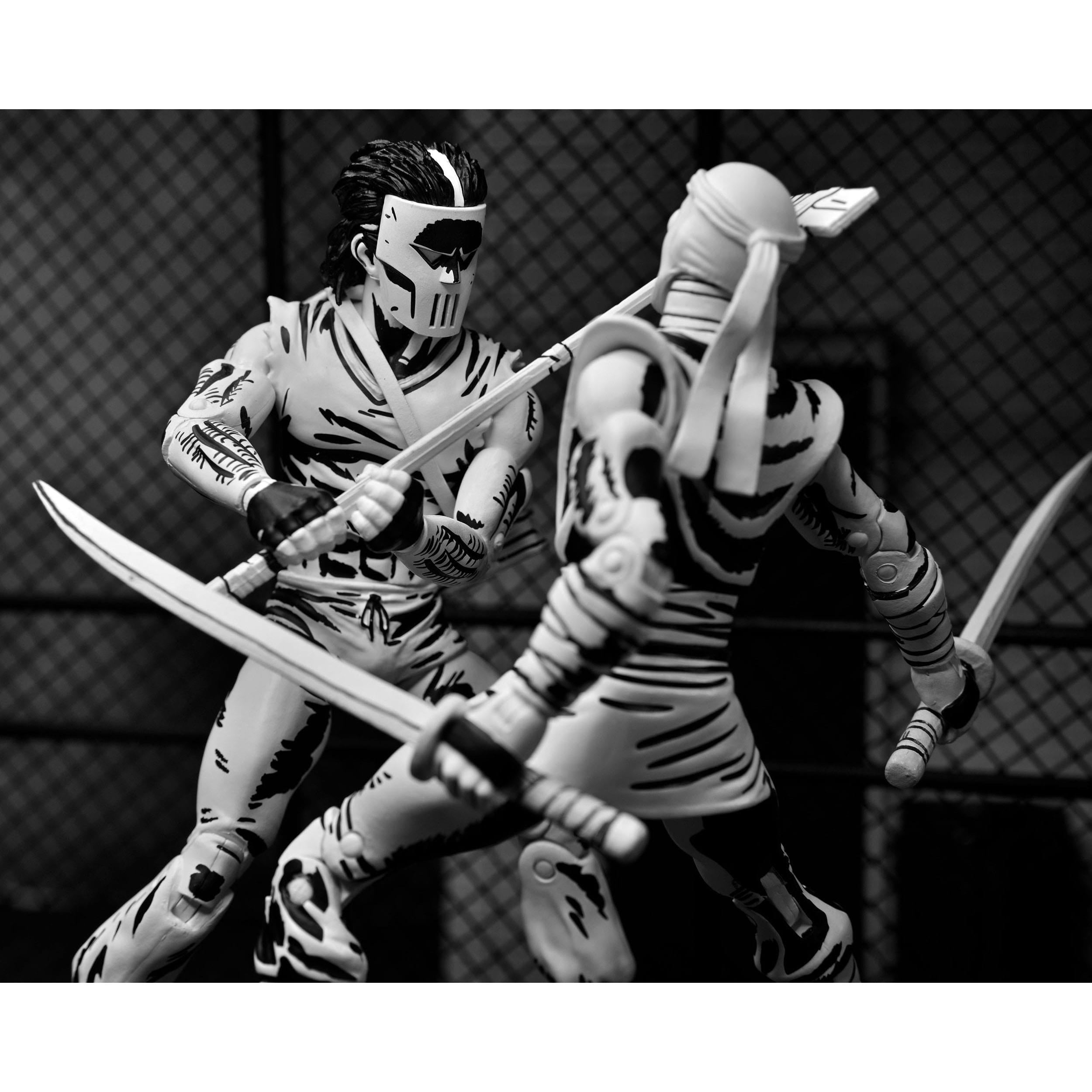 TMNT (Mirage): Casey Jones (Black & White)-Actionfiguren-NECA-Mighty Underground