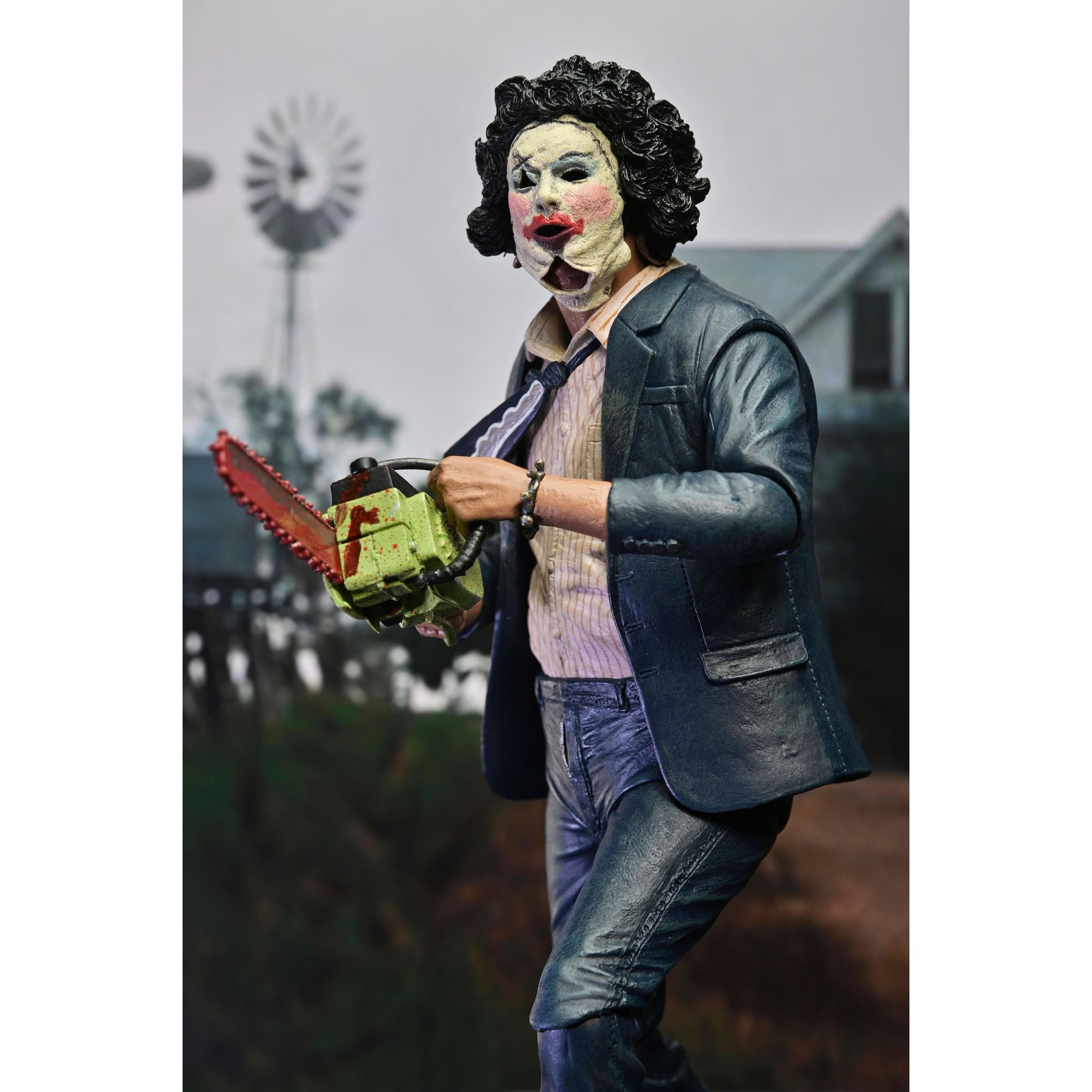 Texas Chainsaw Massacre: Ultimate Pretty Woman Leatherface (50th Anniversary)-Actionfiguren-NECA-Mighty Underground