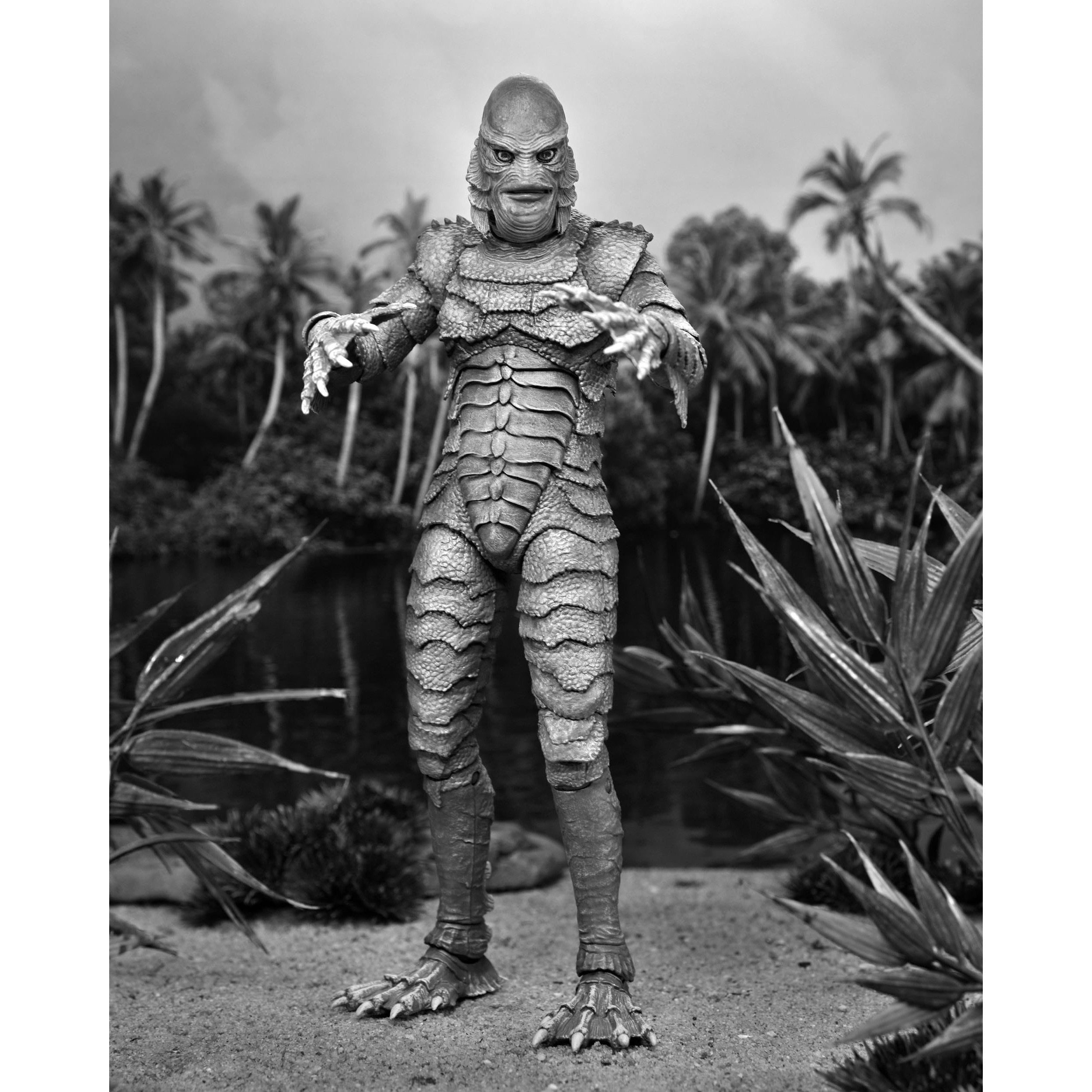 Universal Monsters: Ultimate Creature from the Black Lagoon (B&W)-Actionfiguren-NECA-Mighty Underground