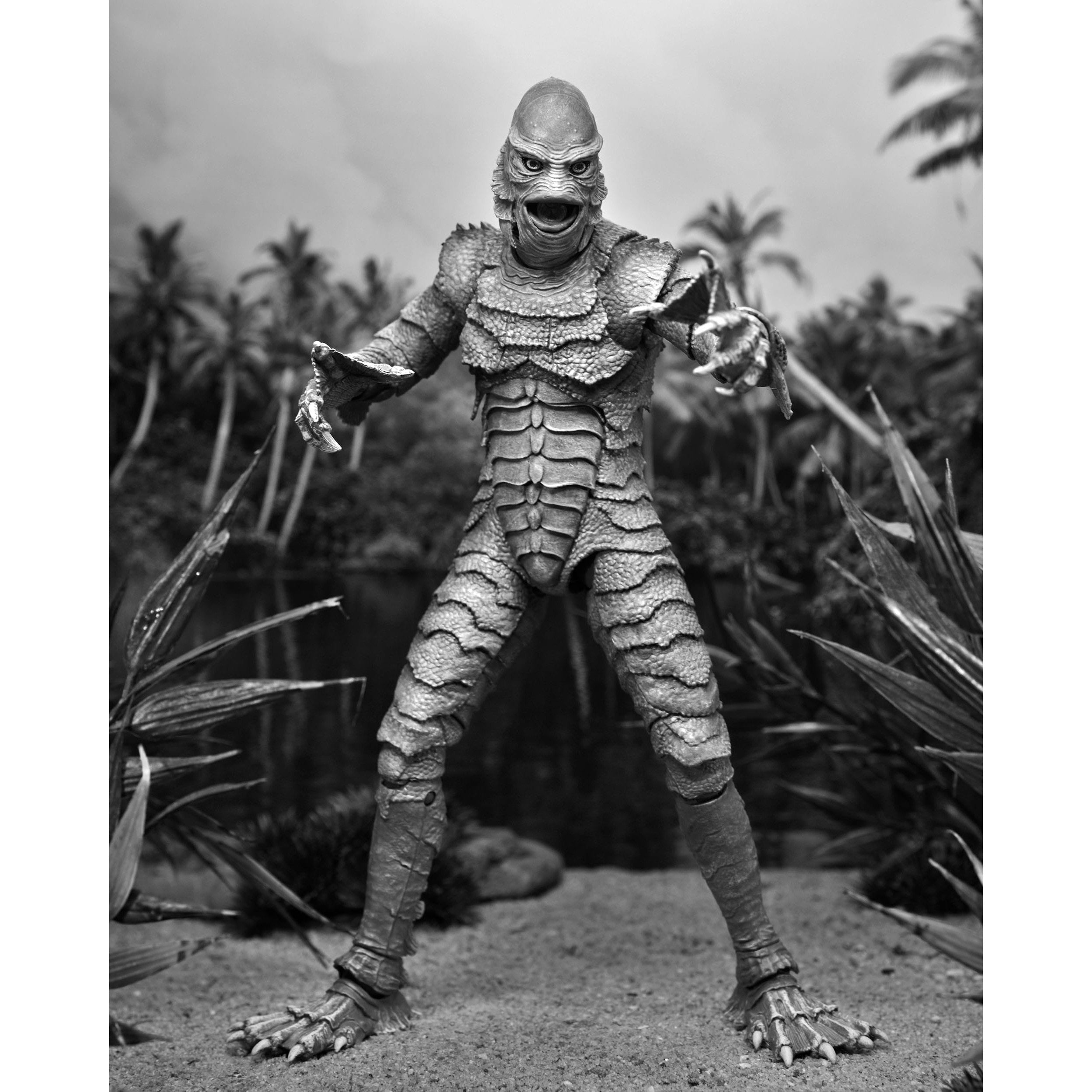 Universal Monsters: Ultimate Creature from the Black Lagoon (B&W)-Actionfiguren-NECA-Mighty Underground