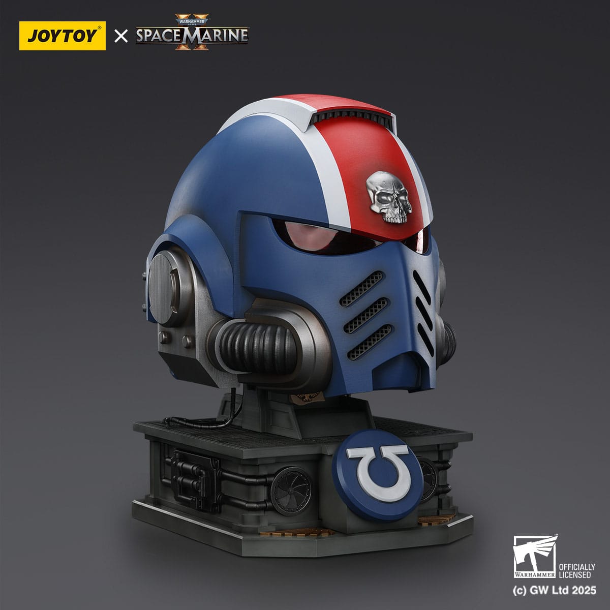 Warhammer 40k: Space Marine 2 Ultramarines Lieutenant Titus - Replica Helmet-Actionfiguren-JoyToy-Mighty Underground