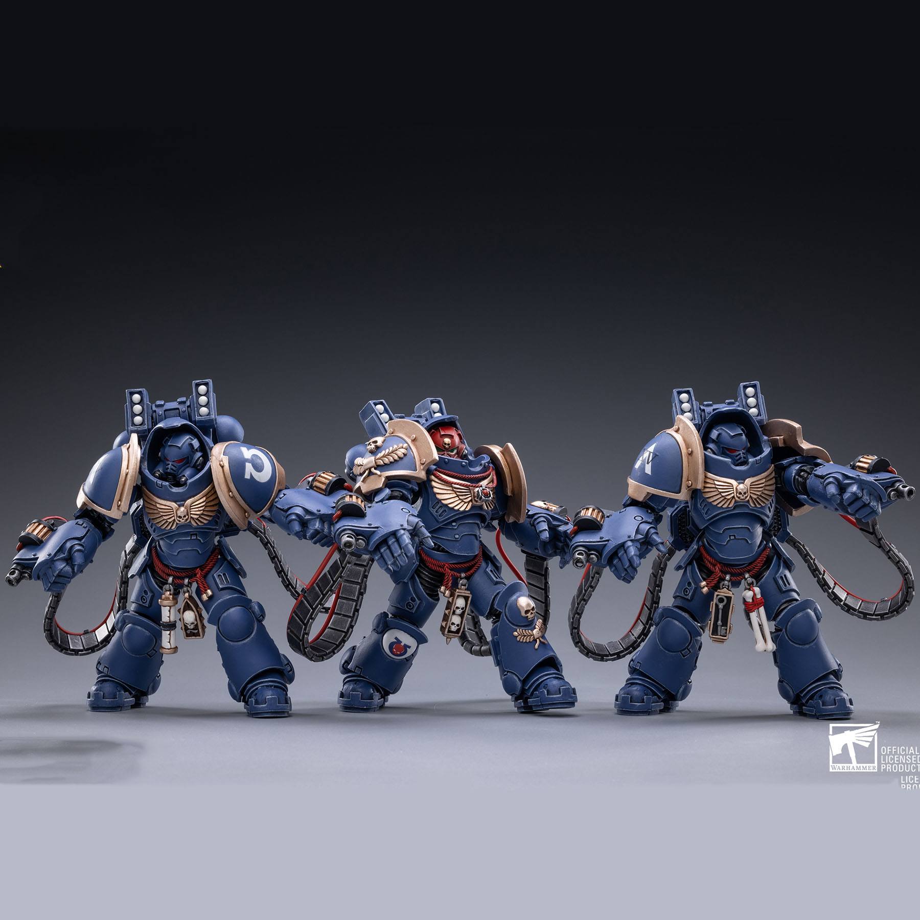 Warhammer 40k: Ultramarines Aggressors 3-Pack - 12 cm-Actionfiguren-JoyToy-Mighty Underground