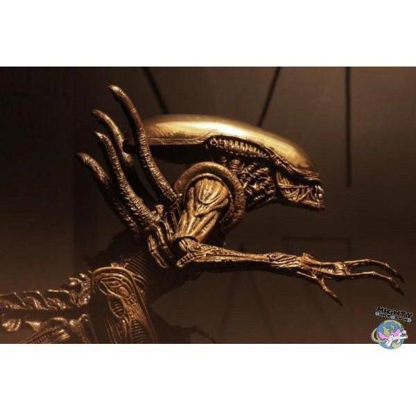 Alien Resurrection: Alien Warrior-Actionfiguren-NECA-mighty-underground