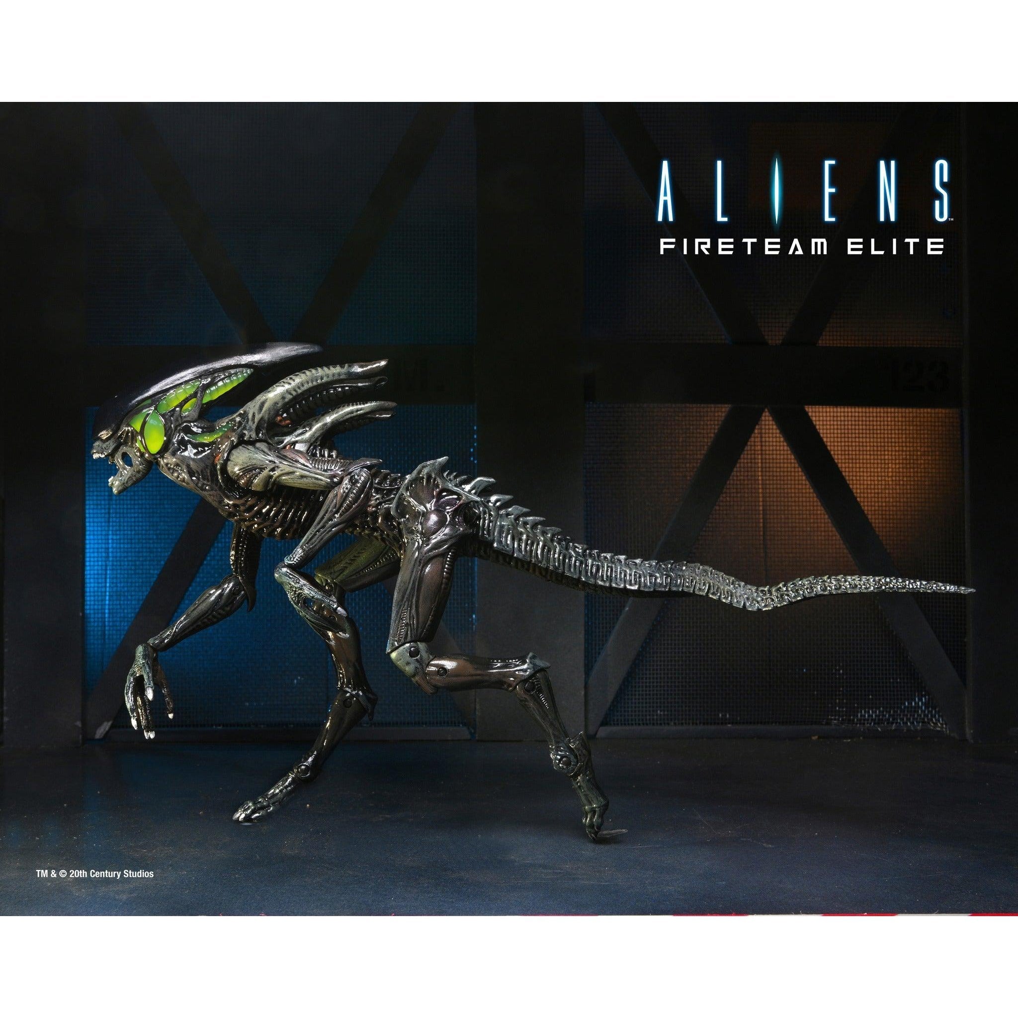 Aliens: Spitter (Fireteam Elite)-Actionfiguren-NECA-Mighty Underground