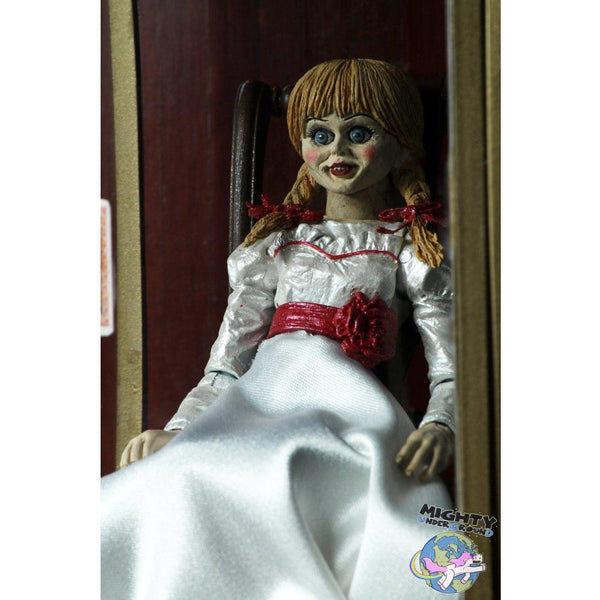 Annabelle Comes Home: Ultimate Annabelle-Actionfiguren-NECA-mighty-underground