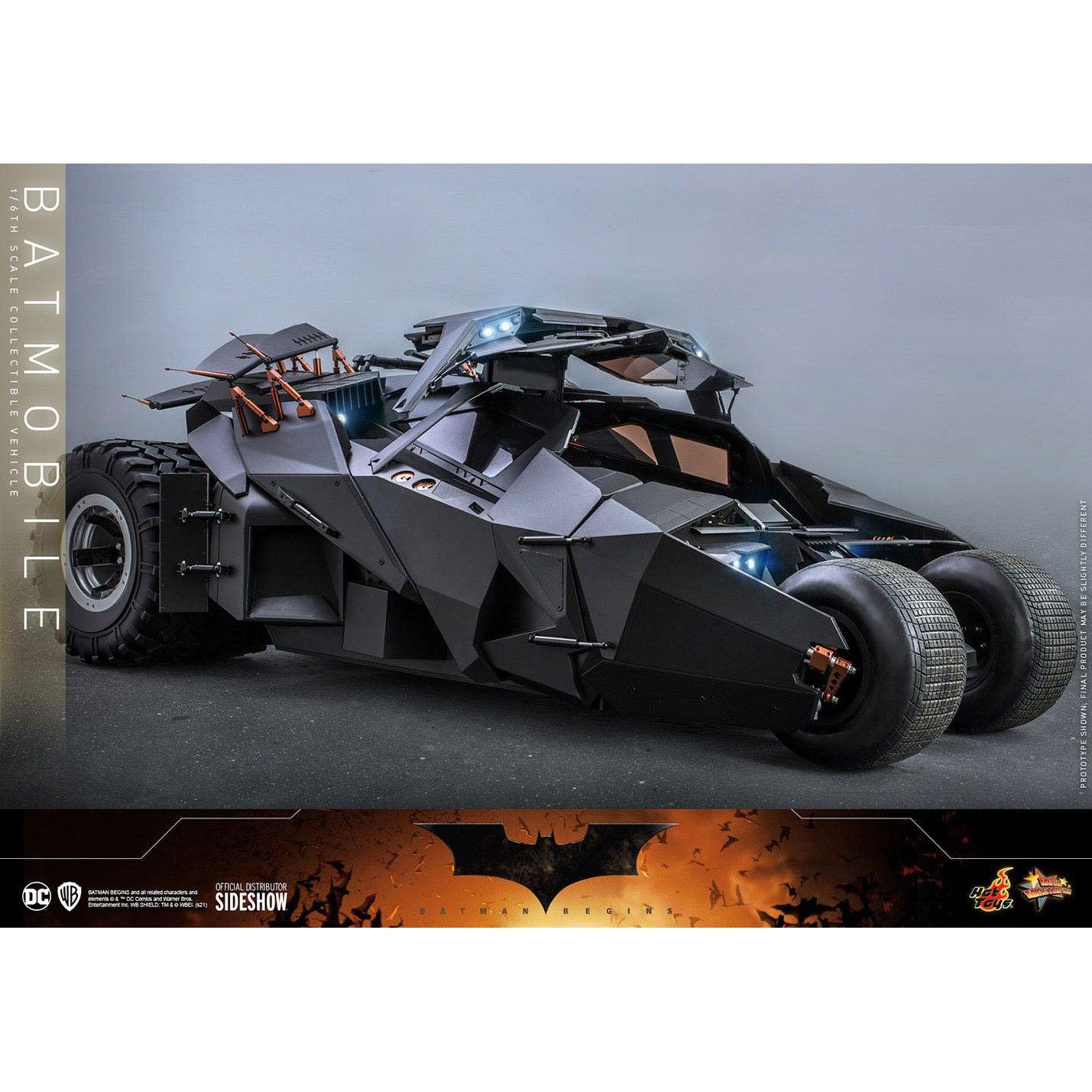 DC Comics: The Dark Knight Trilogy - Tumbler Batmobile 1/6-Actionfiguren-Hot Toys-Mighty Underground