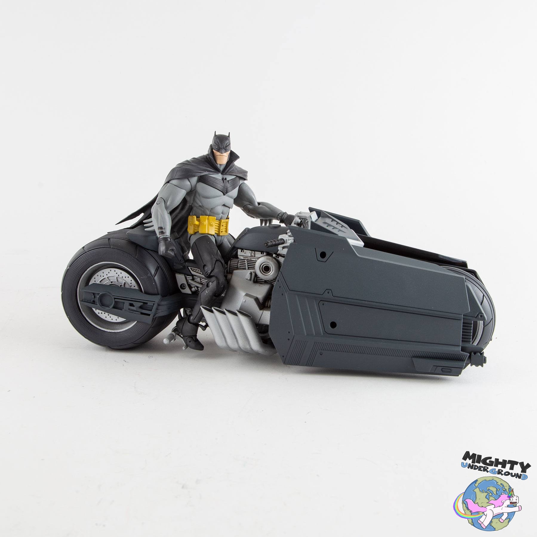 DC Multiverse: White Knight - Batcycle VORBESTELLUNG!-Actionfiguren-McFarlane Toys-Mighty Underground