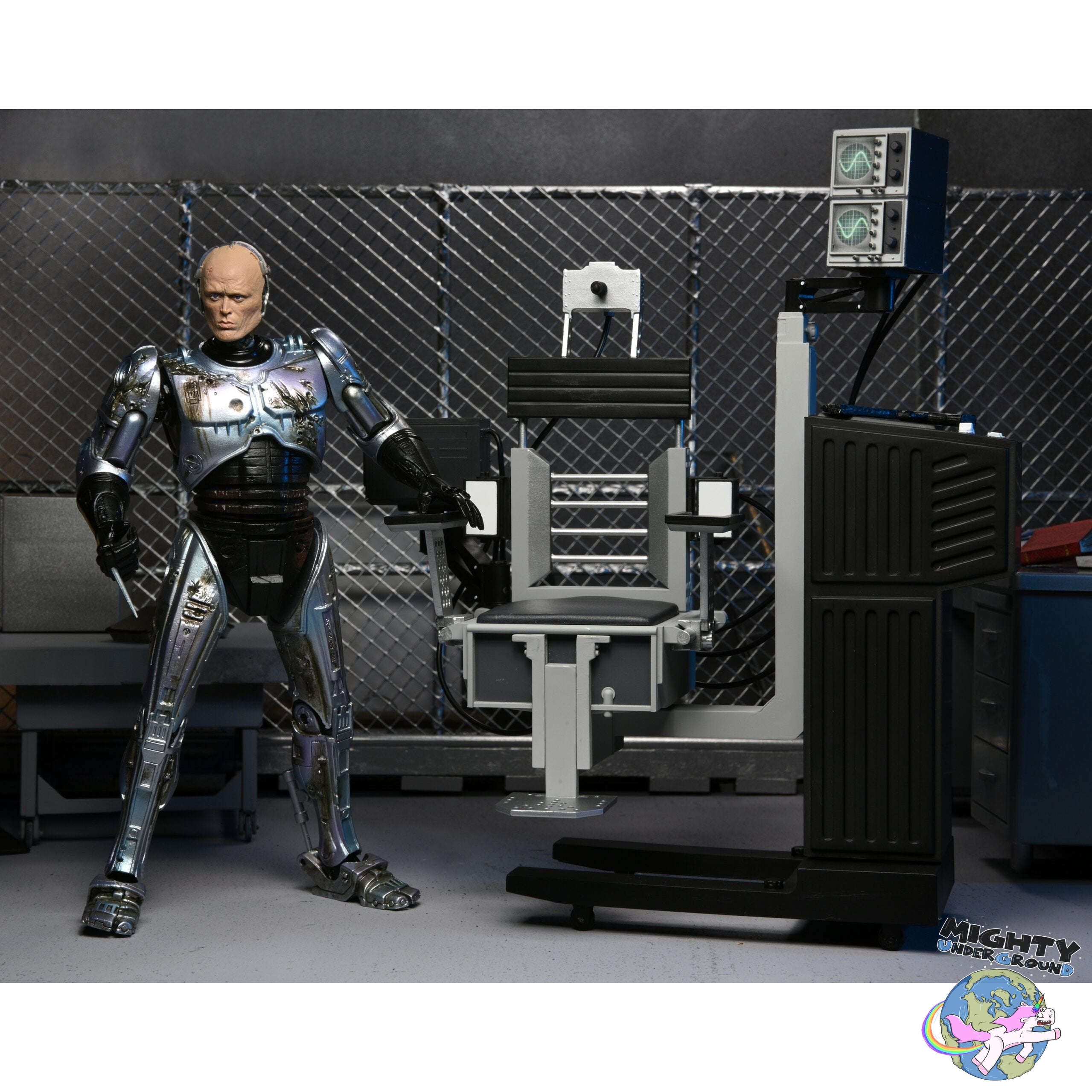 RoboCop: Ultimate Battle Damaged RoboCop with Chair-Actionfiguren-NECA-Mighty Underground