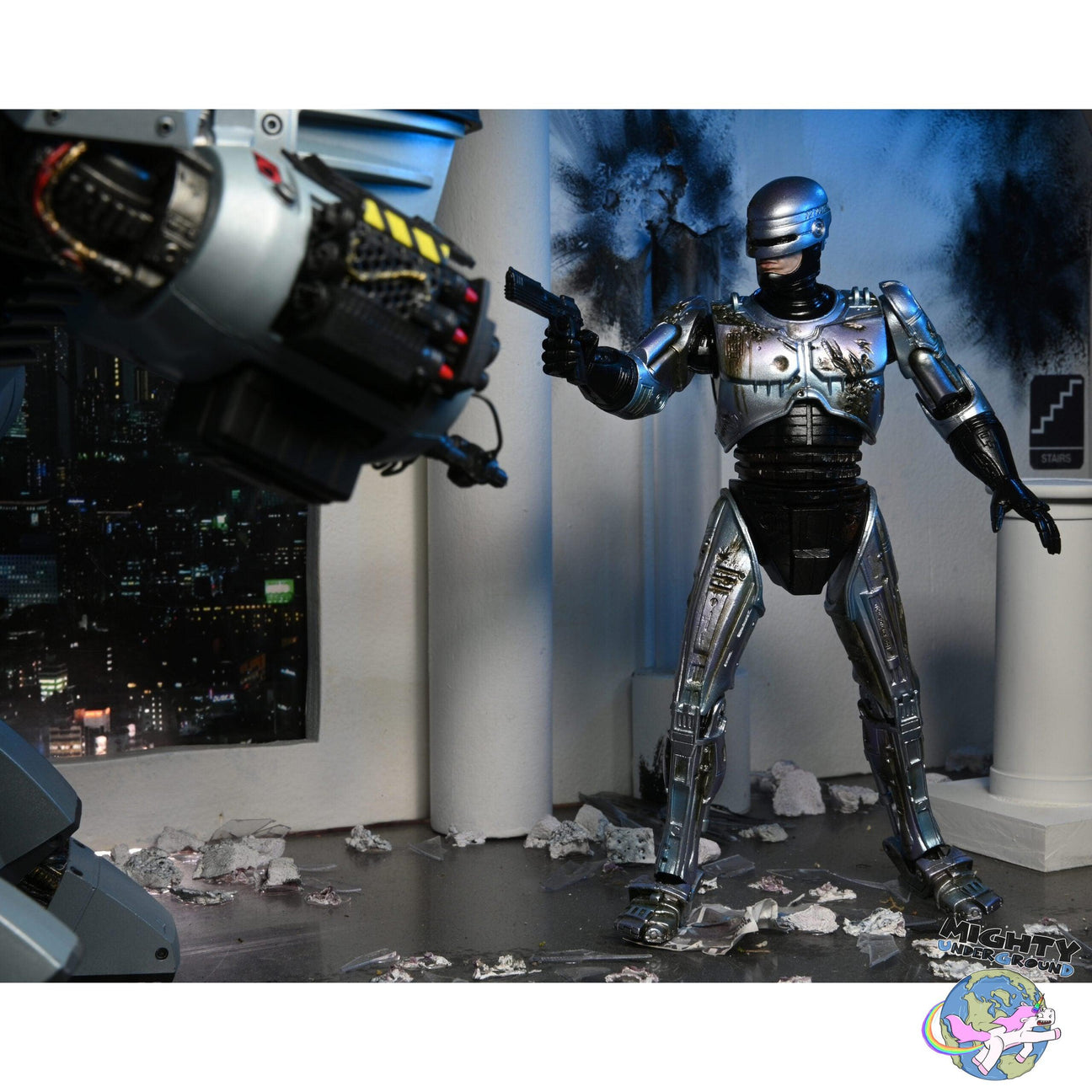 RoboCop: Ultimate Battle Damaged RoboCop with Chair-Actionfiguren-NECA-Mighty Underground