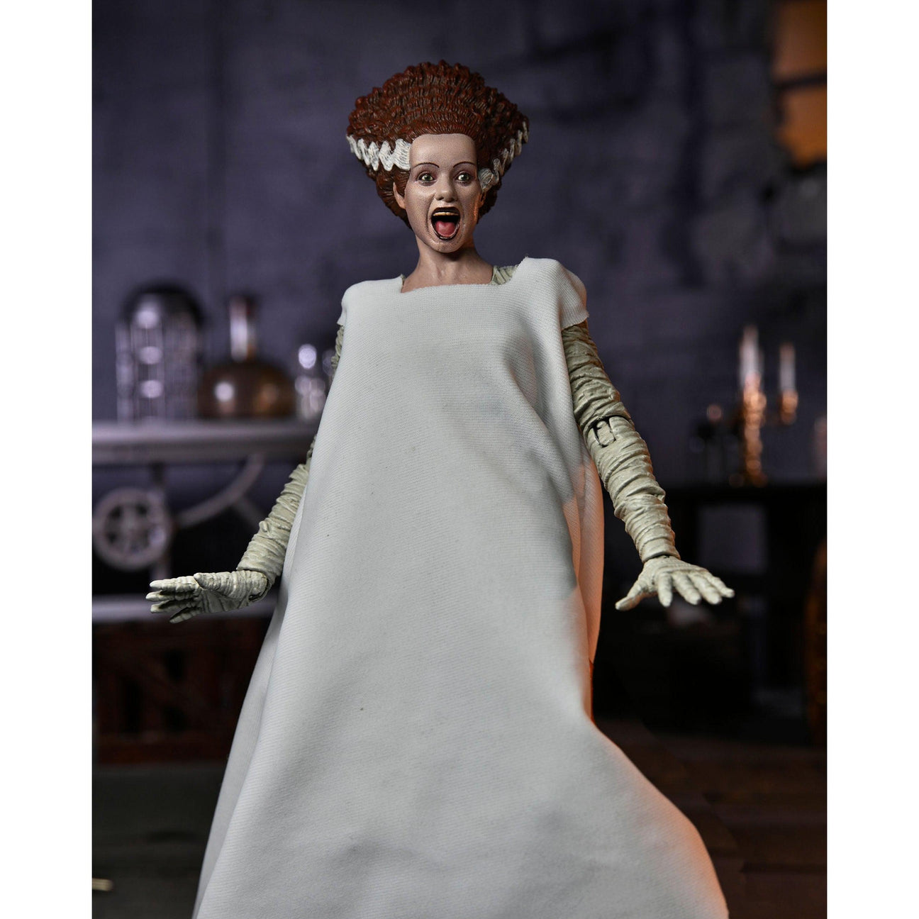 Universal Monsters: Ultimate Bride of Frankenstein (Color)-Actionfiguren-NECA-Mighty Underground