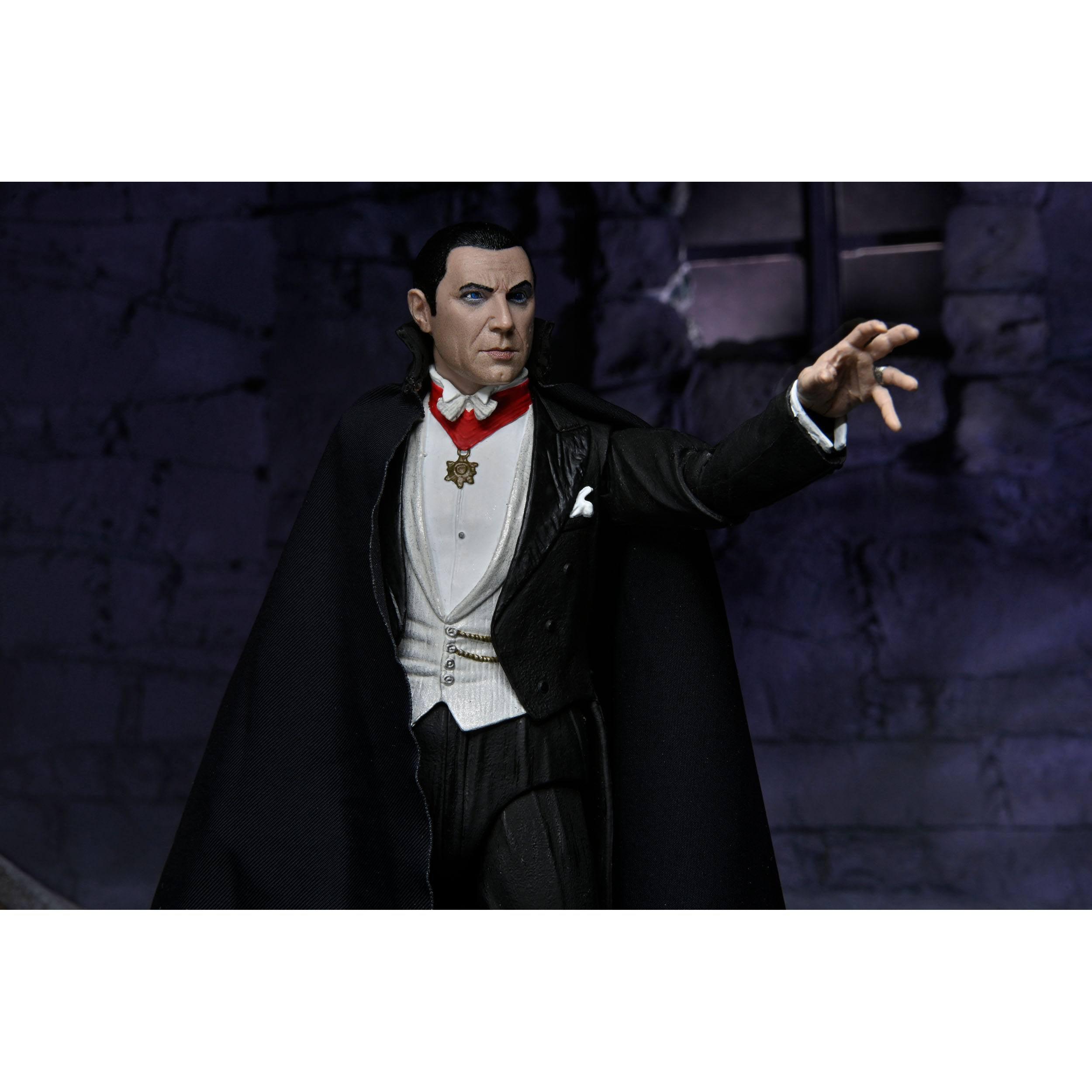 Universal Monsters: Ultimate Dracula (Transylvania)-Actionfiguren-NECA-Mighty Underground